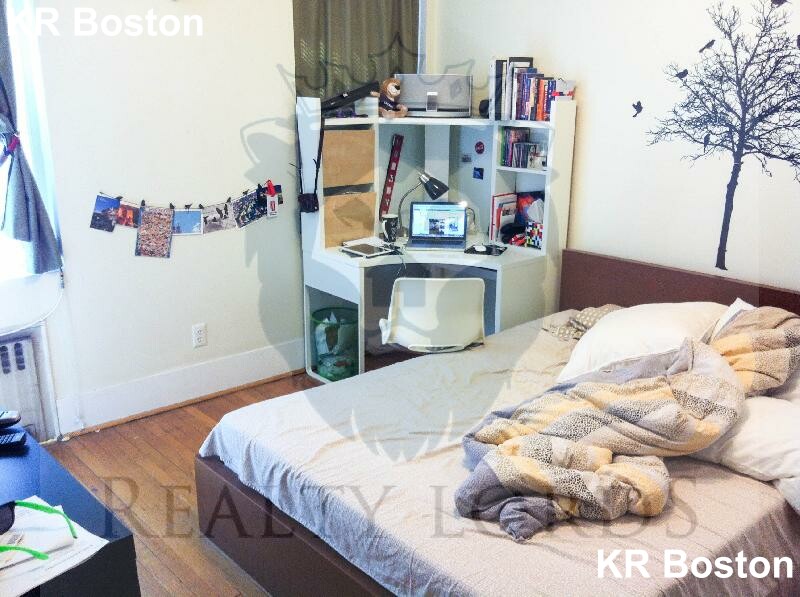 2 bed, 1 bath apartment for rent at 103 Gordon St Unit 1, Brighton — photo 1 of 8