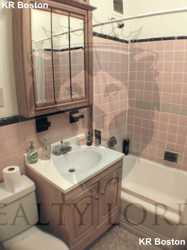 69 Harvard Ave, Allston