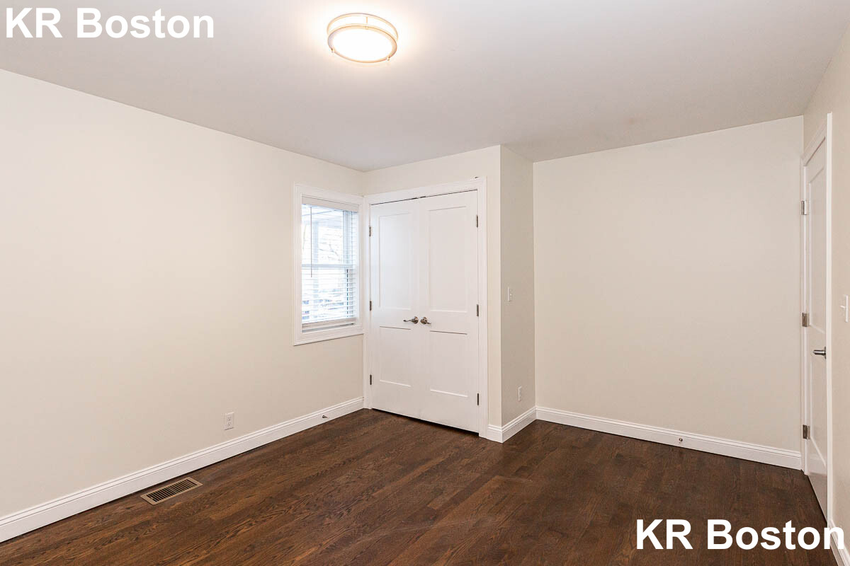 2 bed, 2 bath apartment for rent at 2 Chestnut Pl, Brighton — photo 6 of 19