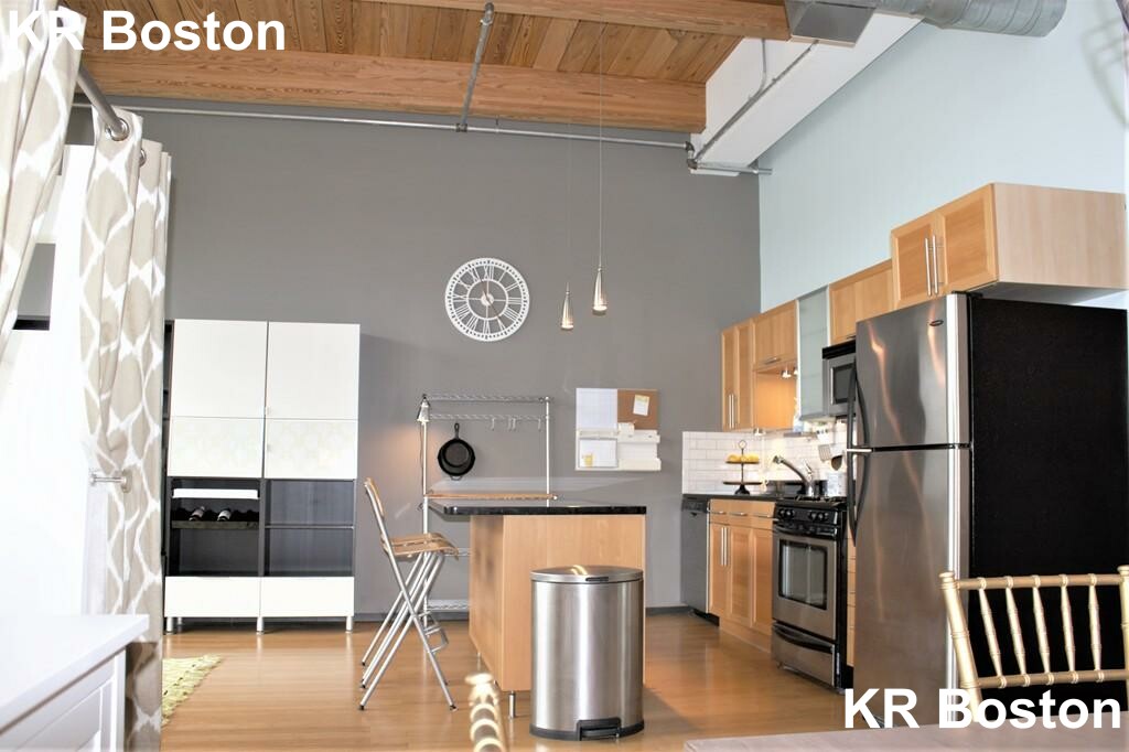 2 bed, 2 bath apartment for rent at 120 Holmes Unit 314, Quincy — photo 2 of 12