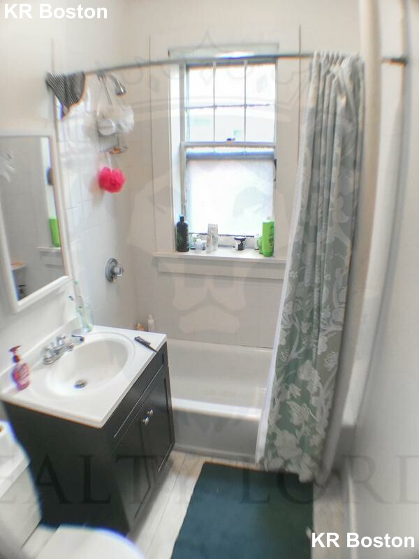 1450 Commonwealth Ave, Brighton