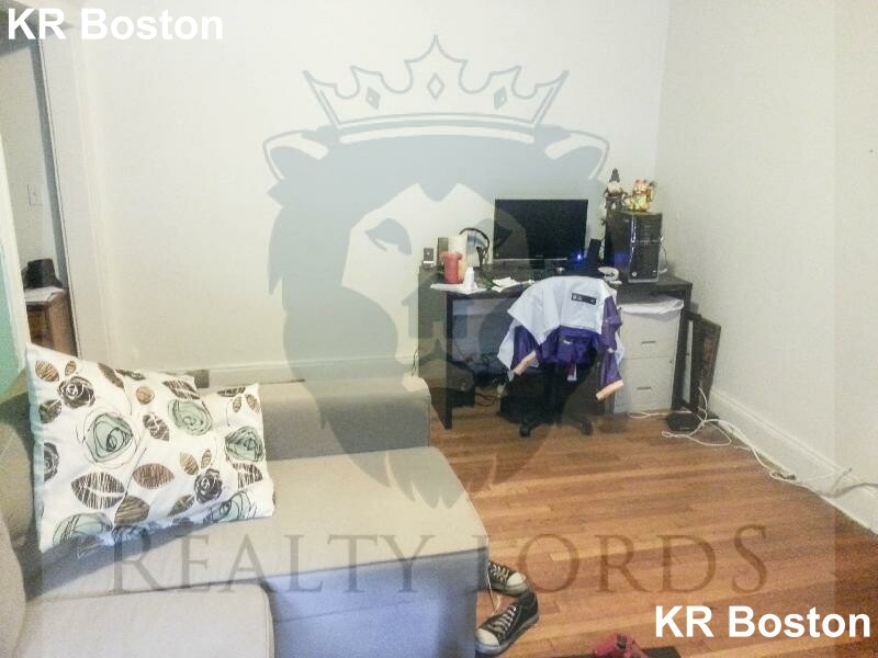 1638 Commonwealth Ave, Brighton