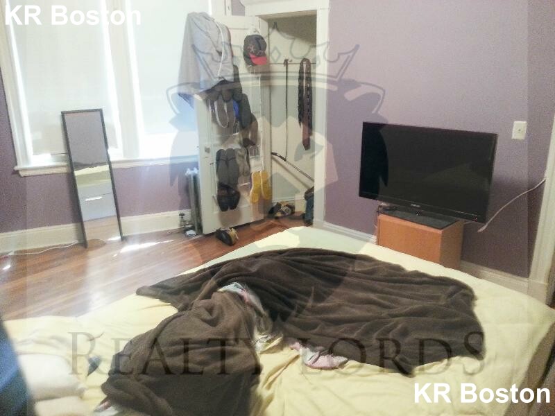 1638 Commonwealth Ave, Brighton