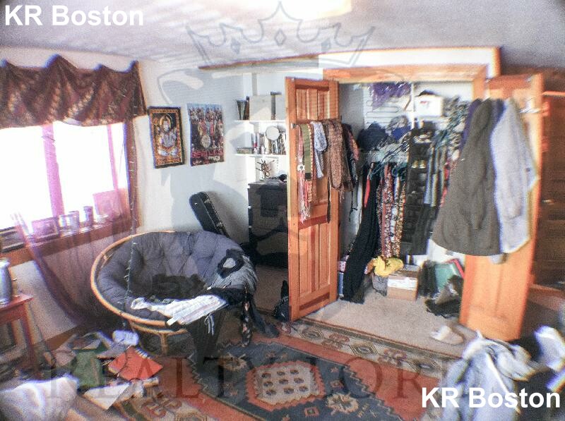 5 bed, 2 bath apartment for rent at 166 Auburn St Unit A, Central Square — photo 14 of 14