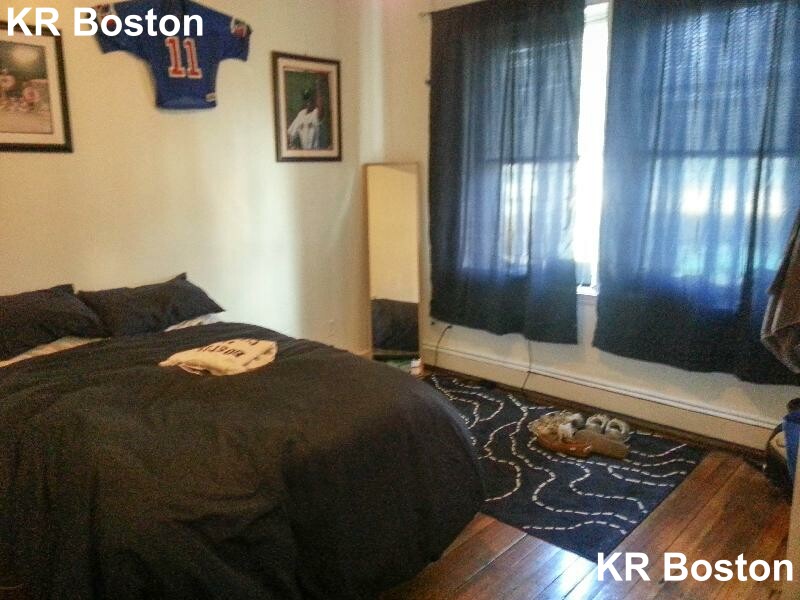 526 Harvard St, Allston