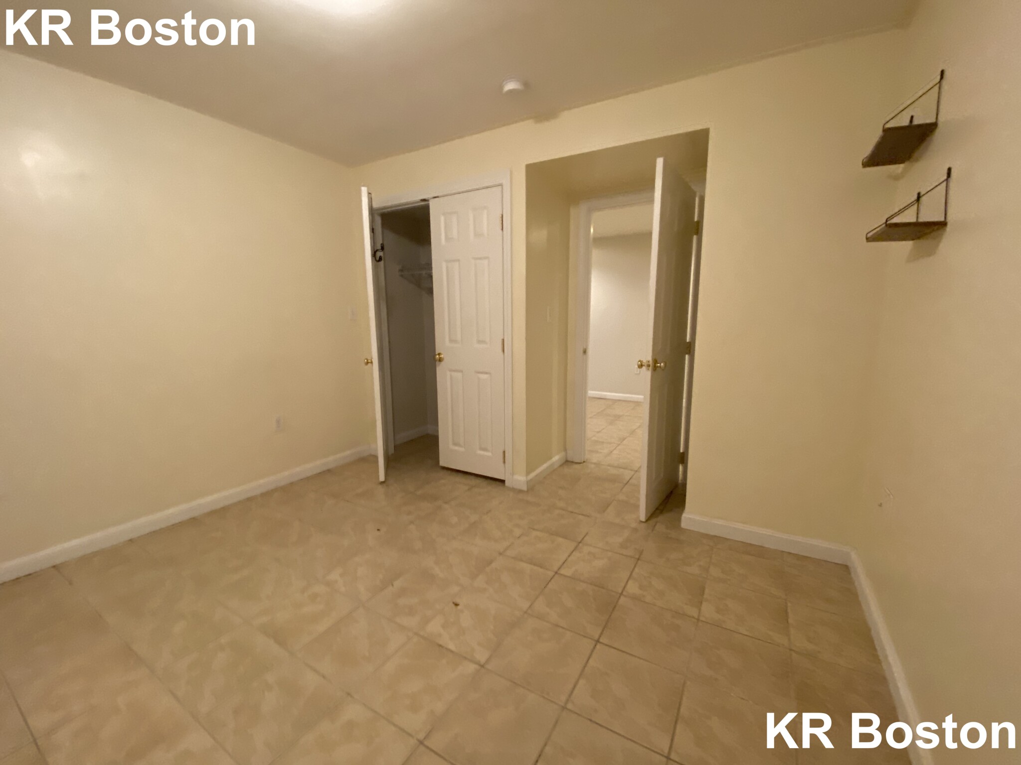 2 bed, 1 bath apartment for rent at 95 Kilsyth Rd Unit Zb, Brighton — photo 4 of 26
