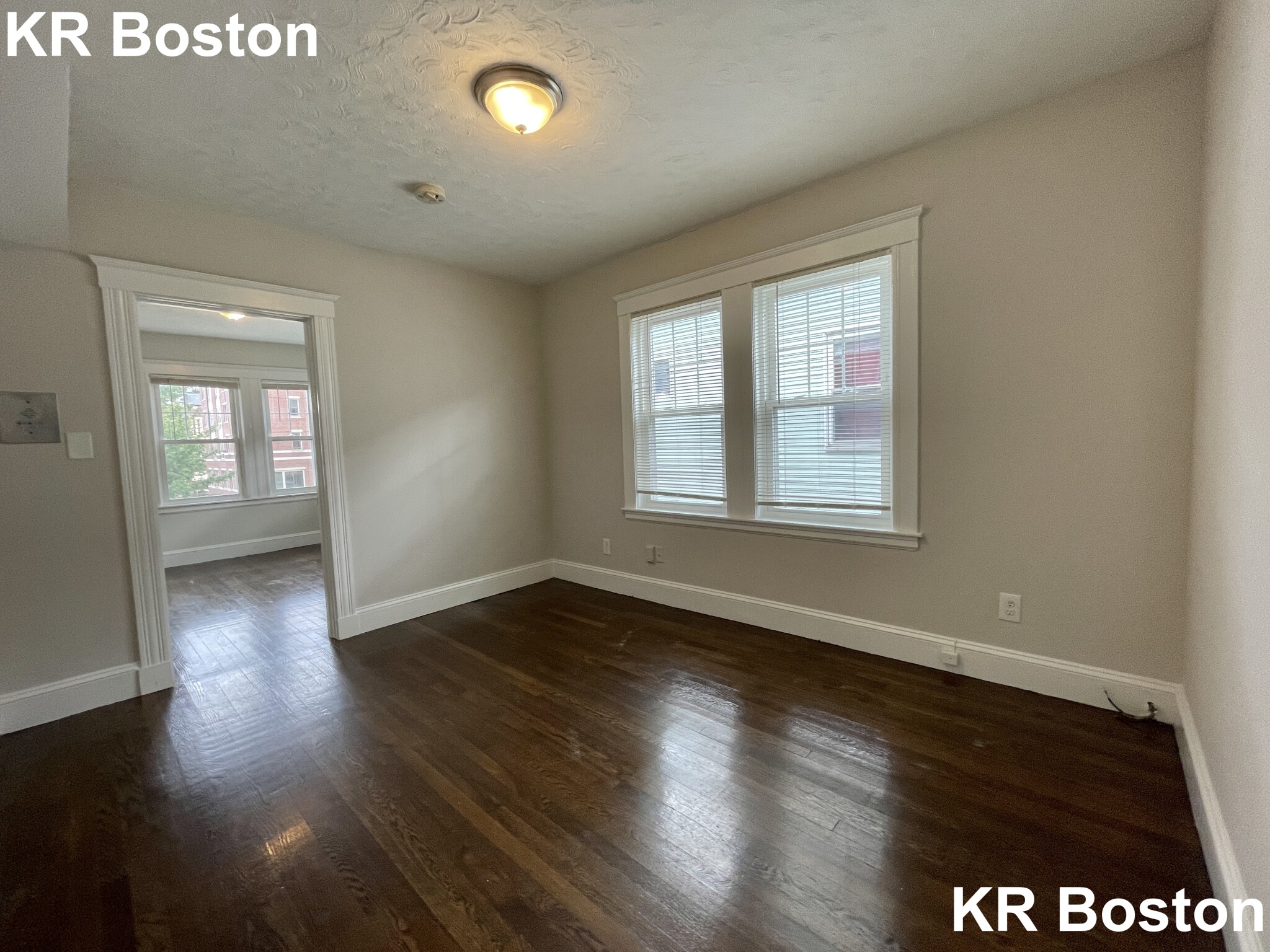 2 bed, 1 bath apartment for rent at 24 School St Unit 2, Jamaica Plain — photo 6 of 8