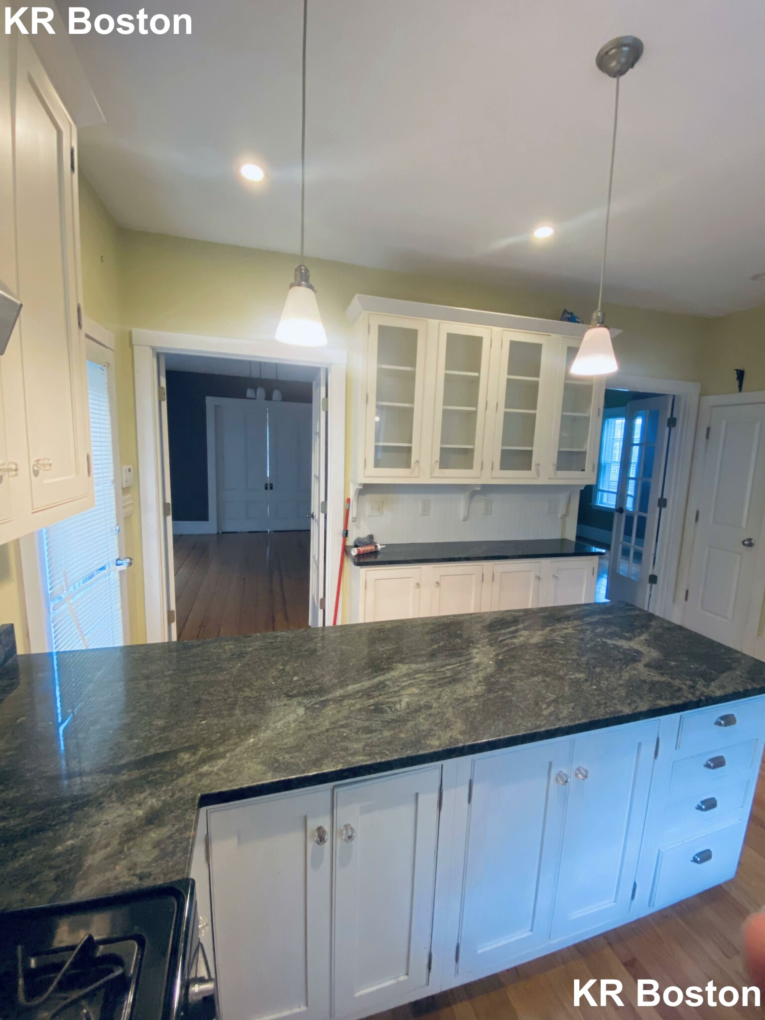 5 bed, 2 bath apartment for rent at 158 Ashmont St Unit 0, Dorchester — photo 3 of 15