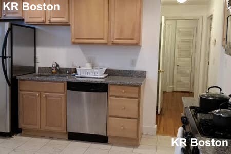6 bed, 3.5 bath apartment for rent at 29 Brackett St, Brighton — photo 5 of 15
