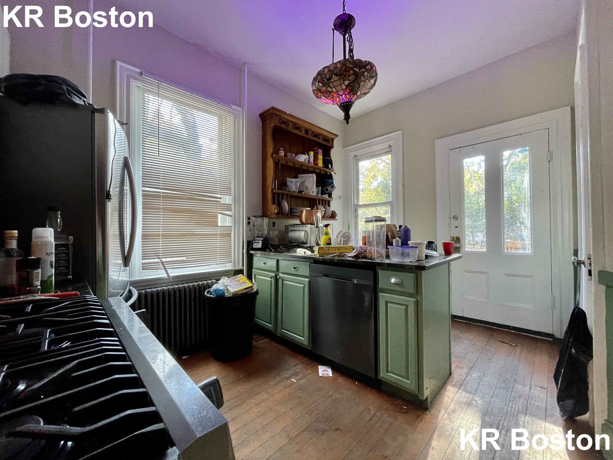 8+ bed, 2.5 bath apartment for rent at 76 Alleghany St Unit 1, Mission Hill — photo 4 of 32