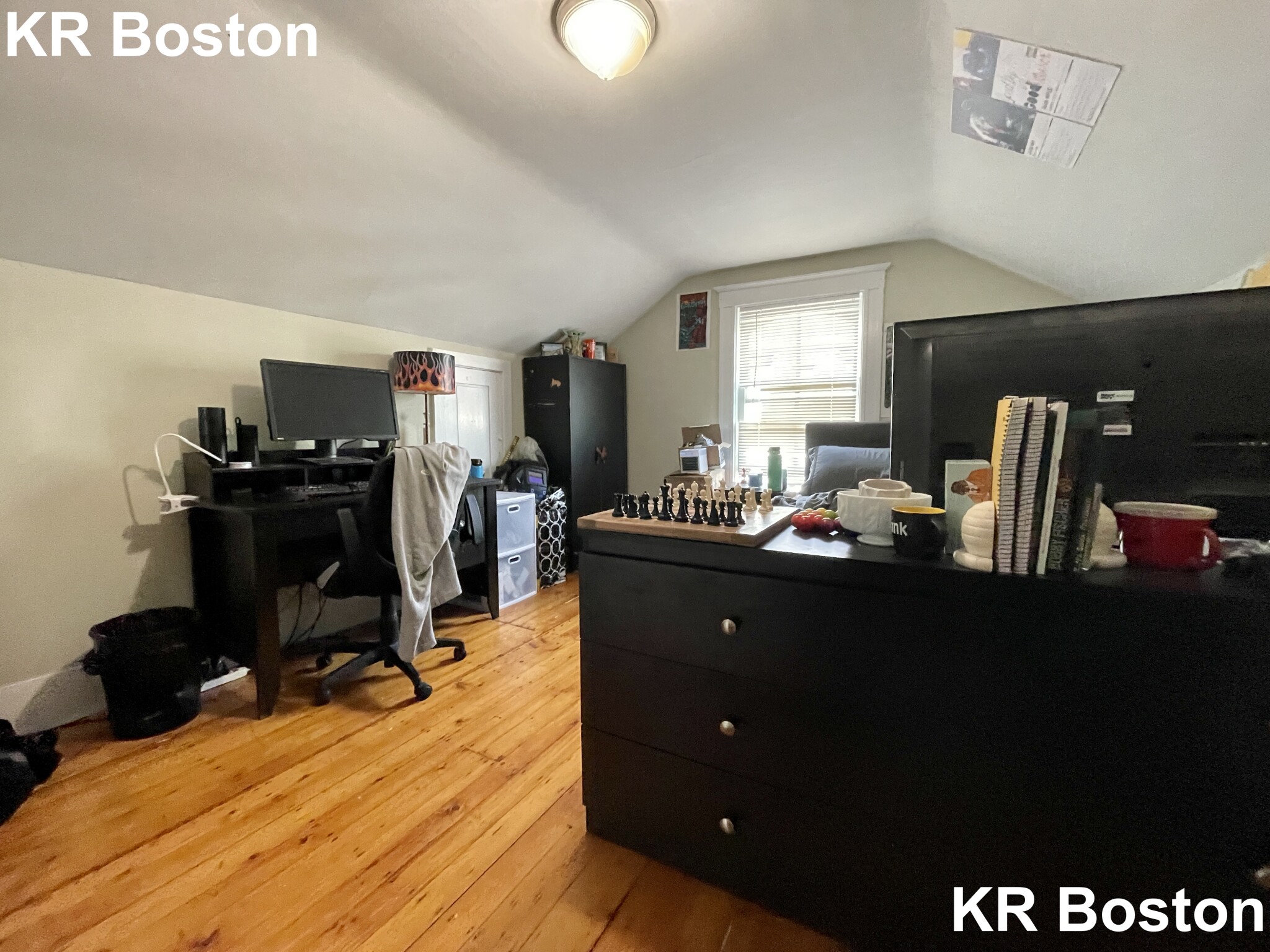8+ bed, 2.5 bath apartment for rent at 76 Alleghany St Unit 1, Mission Hill — photo 30 of 32