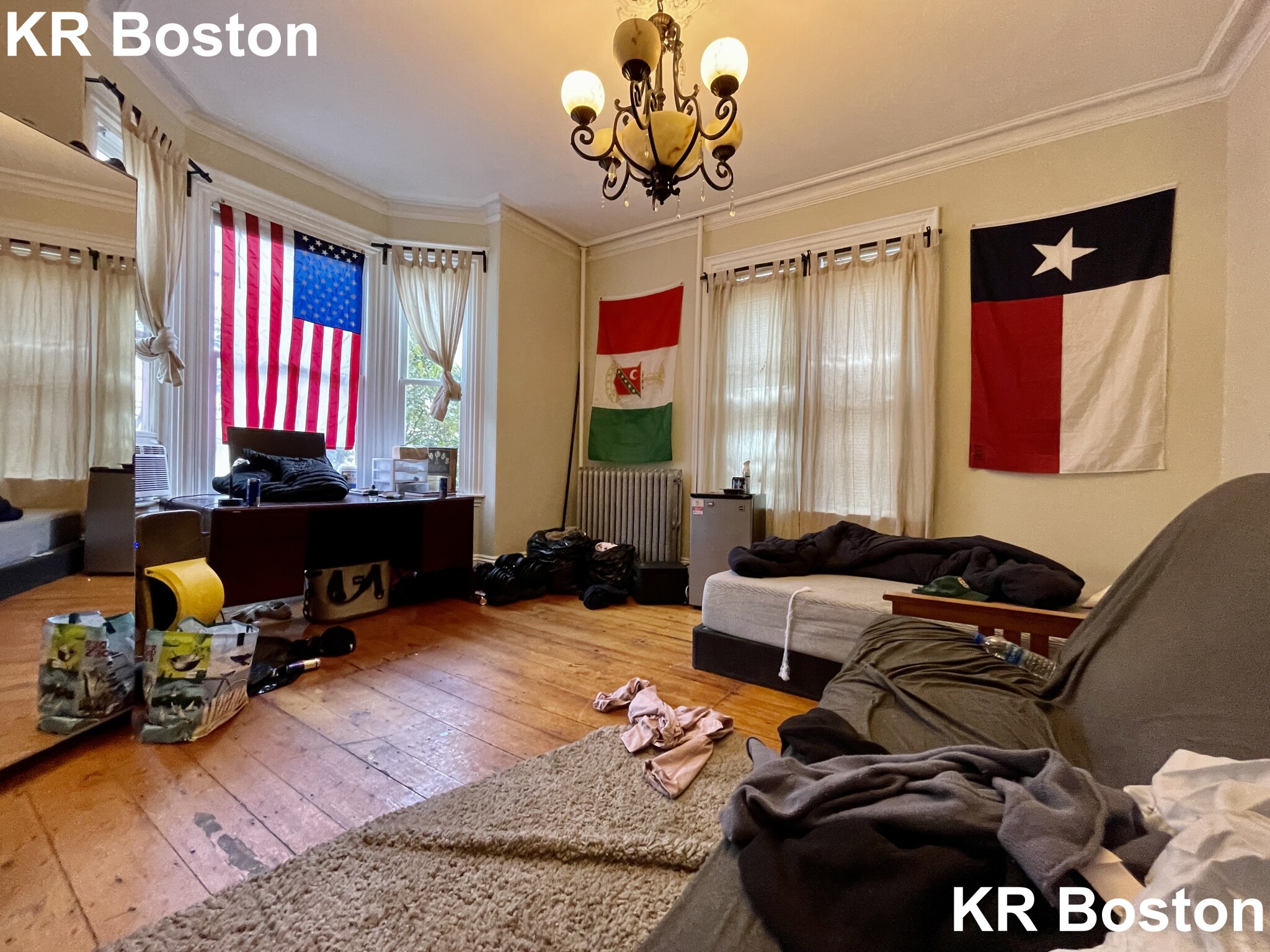 8+ bed, 2.5 bath apartment for rent at 76 Alleghany St Unit 1, Mission Hill — photo 26 of 32