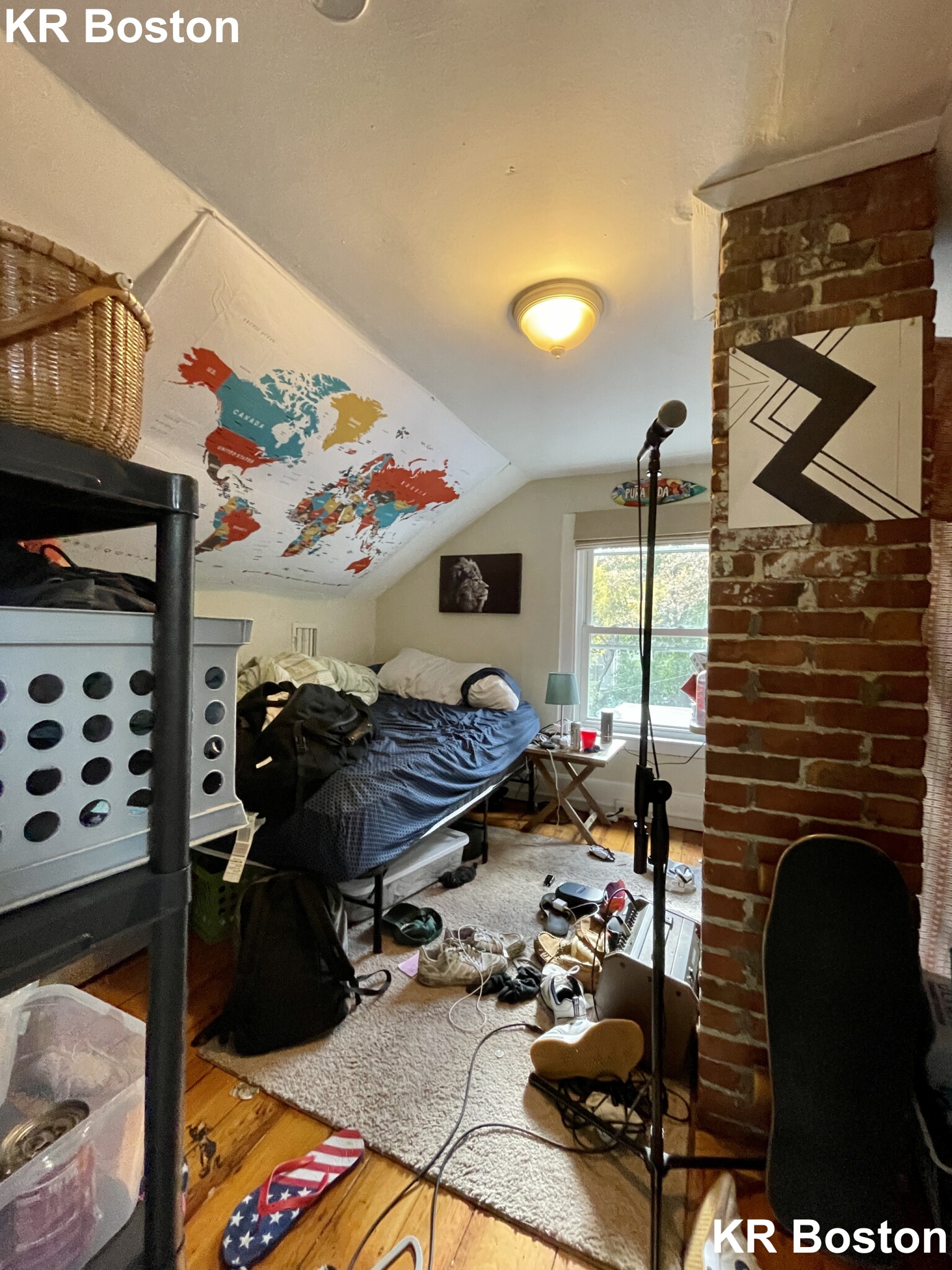 8+ bed, 2.5 bath apartment for rent at 76 Alleghany St Unit 1, Mission Hill — photo 31 of 32