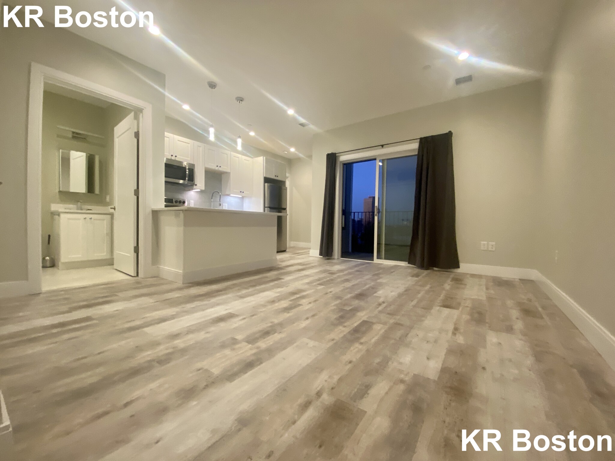 1457 Tremont St, Mission Hill