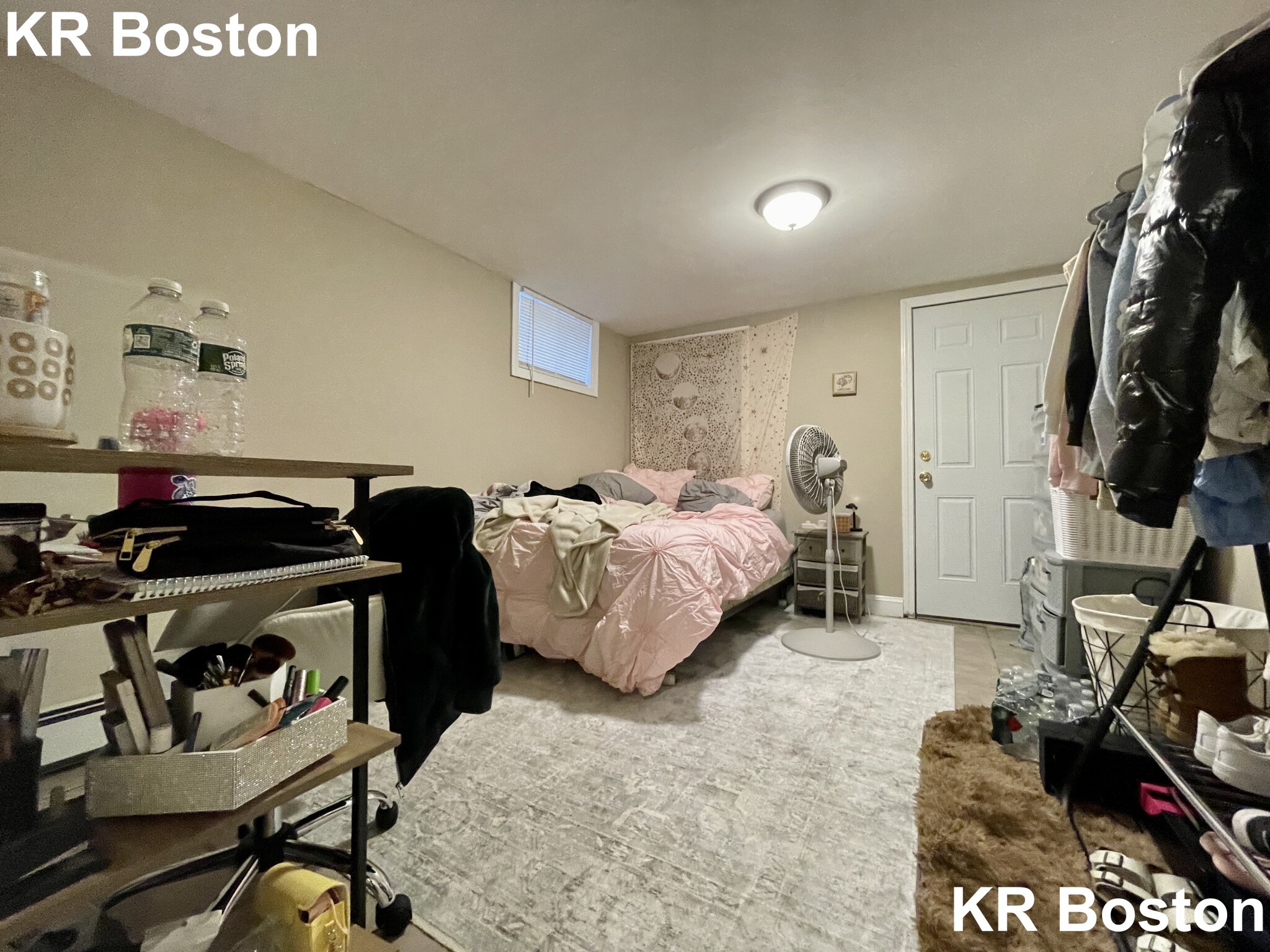 8 Sunset St, Mission Hill