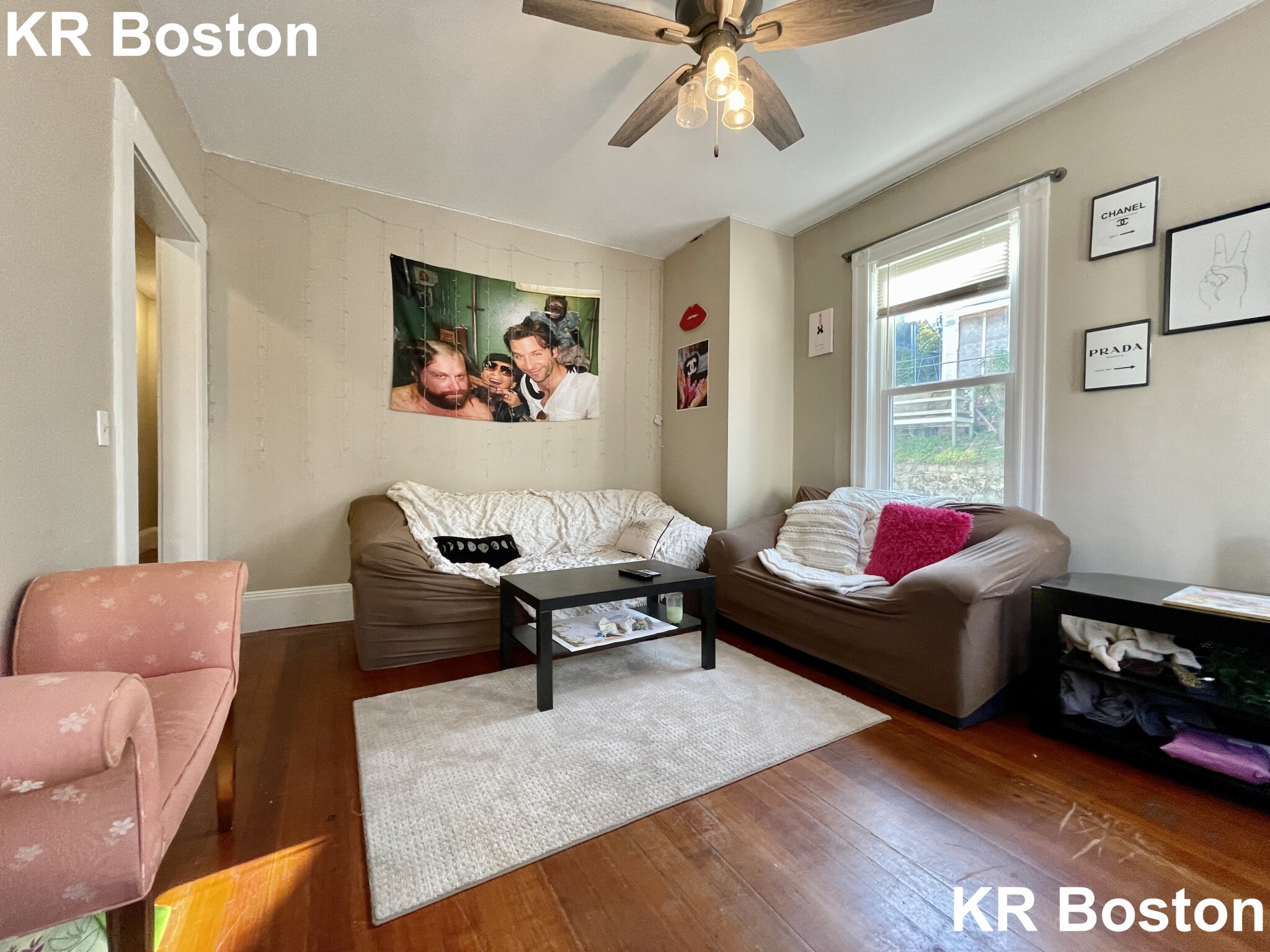 8 Sunset St, Mission Hill