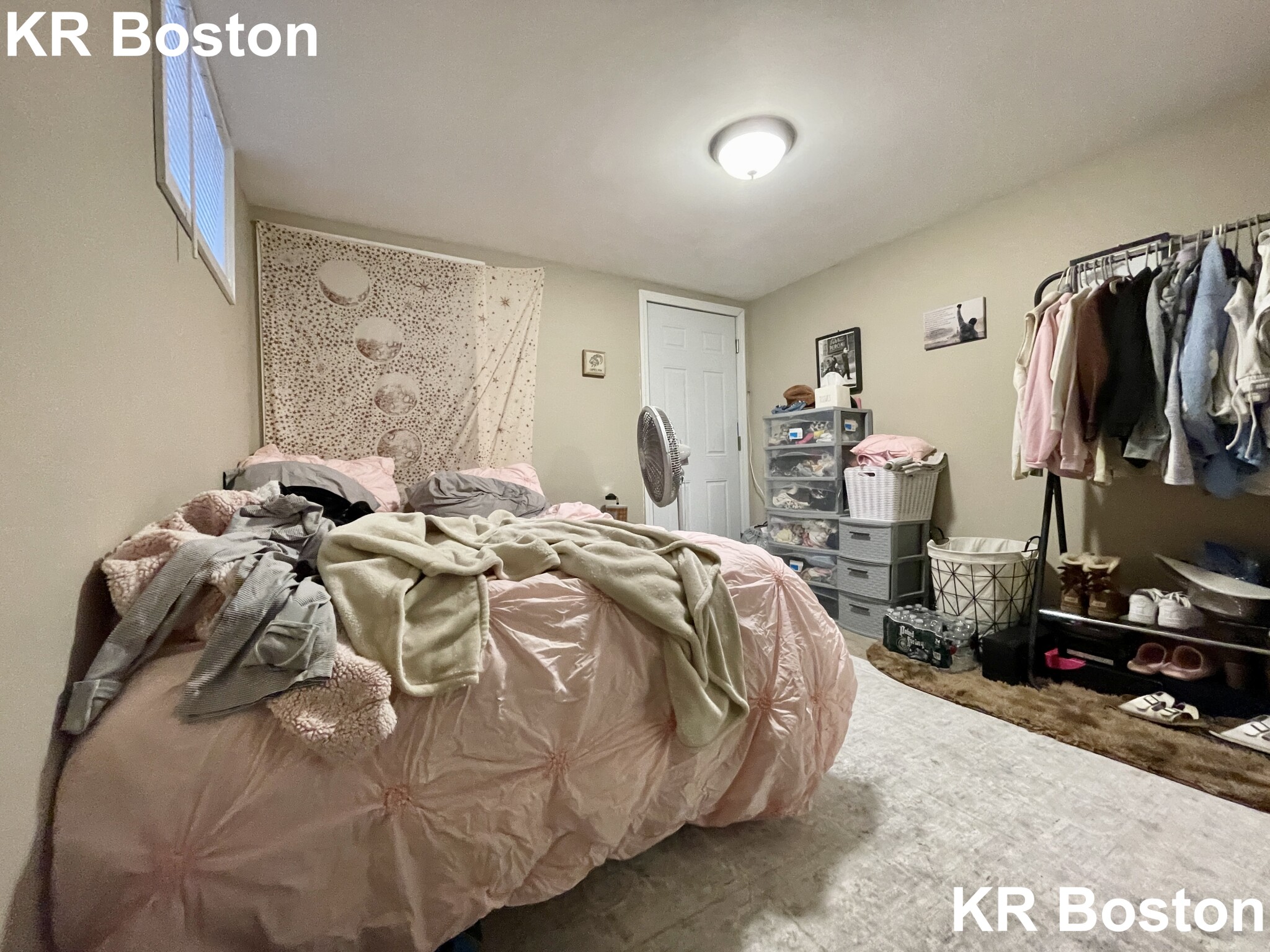 8 Sunset St, Mission Hill