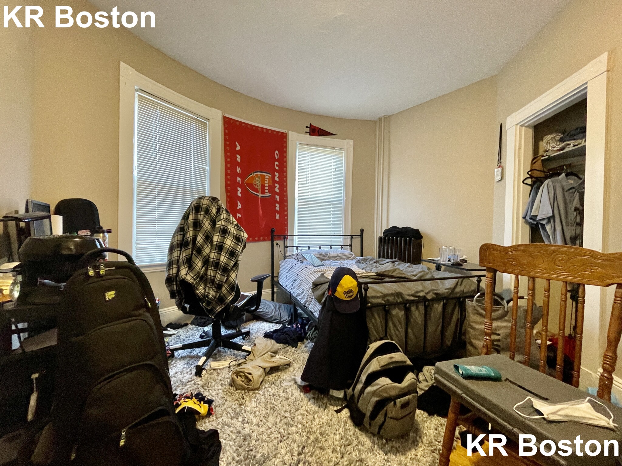 6 Sunset St, Mission Hill