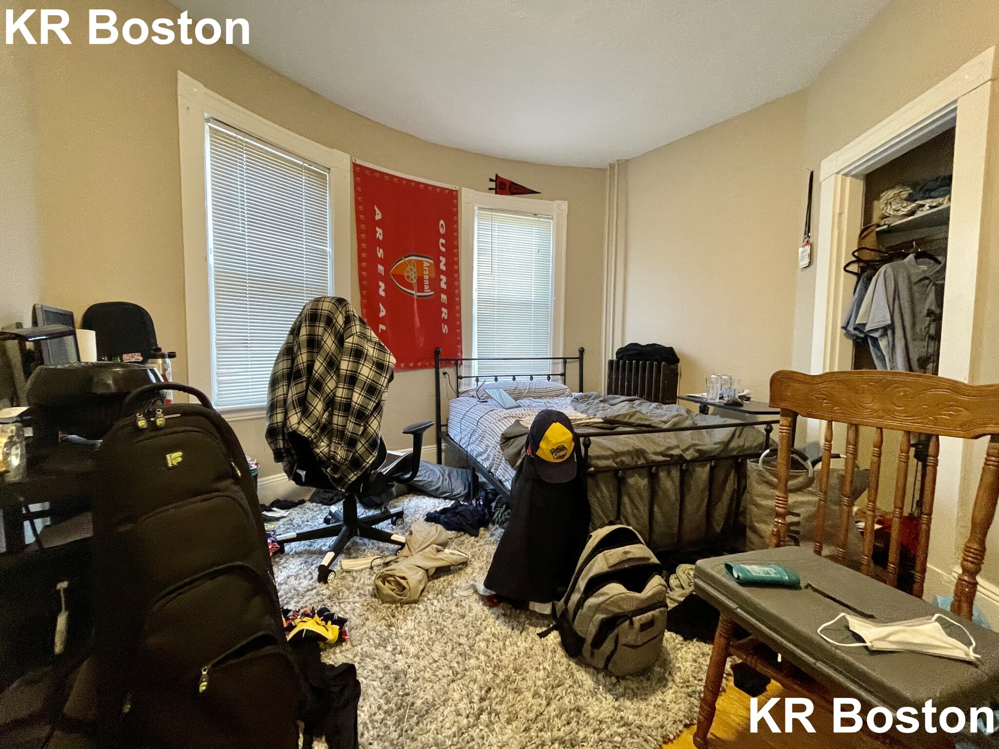 6 Sunset St, Mission Hill