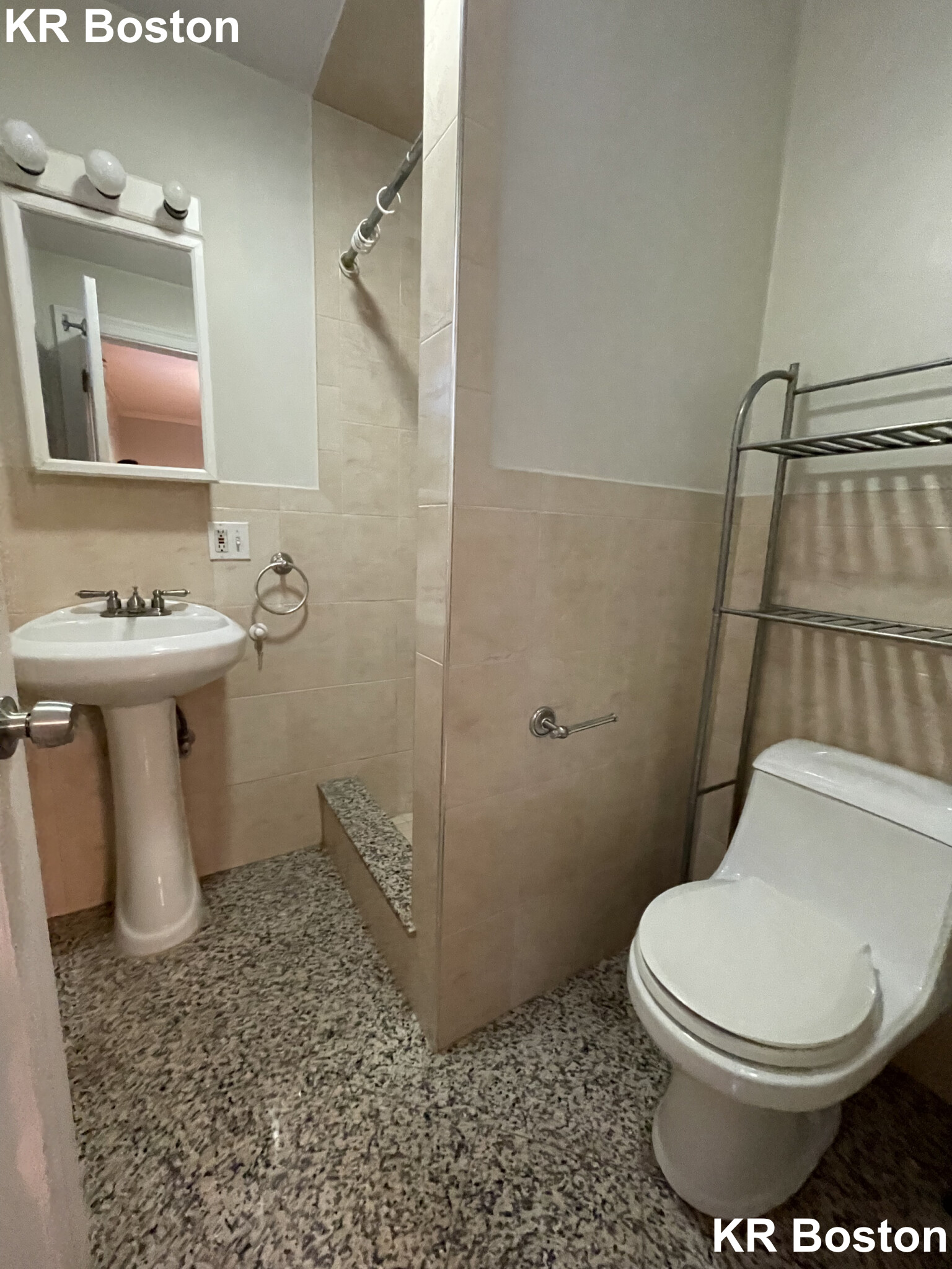 4 bed, 3 bath apartment for rent at 48 Atherton Rd, Brookline — photo 13 of 13