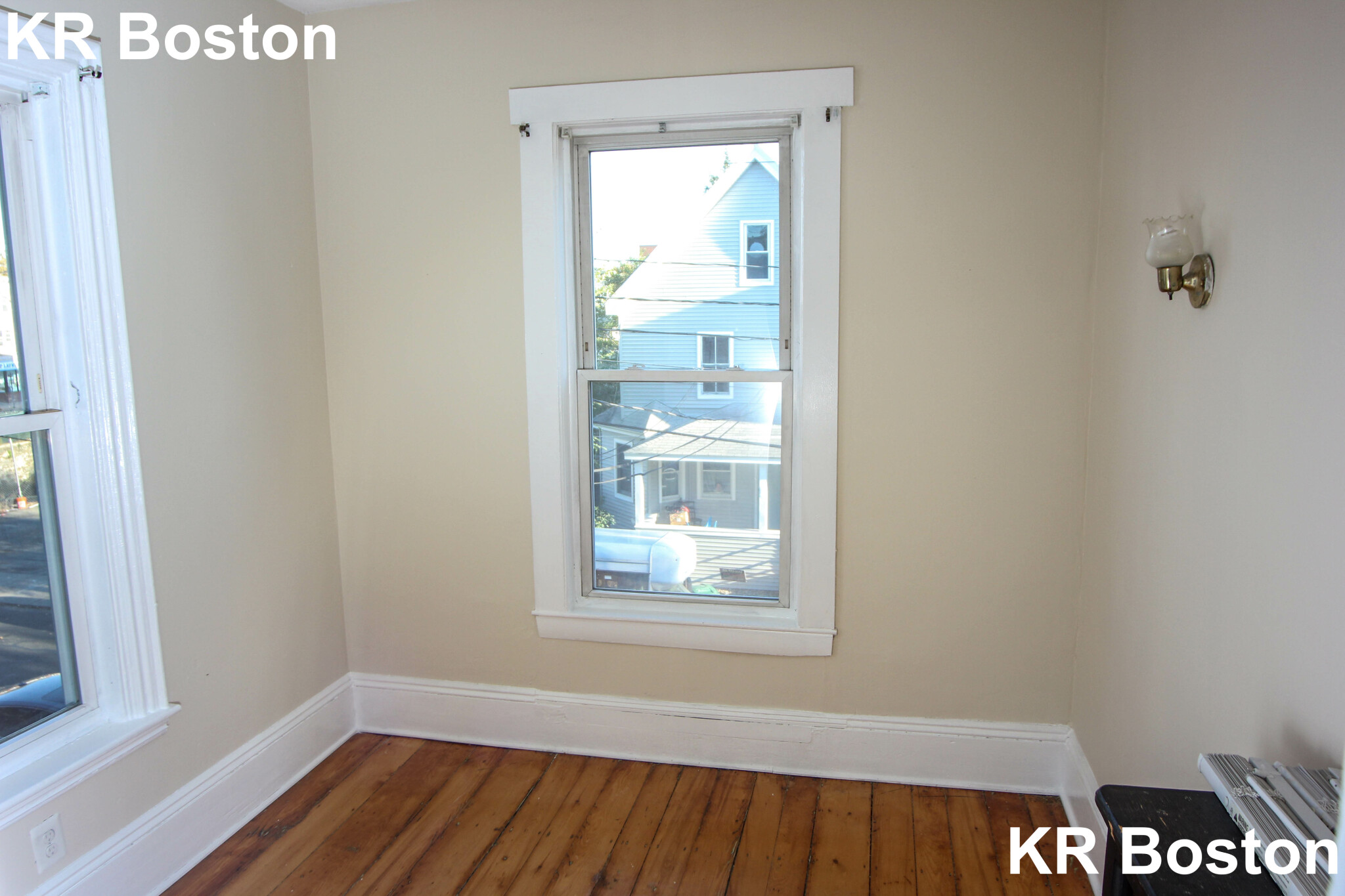 4 bed, 1 bath apartment for rent at 13 Clarendon Ave Unit 2, Teele Square — photo 7 of 9