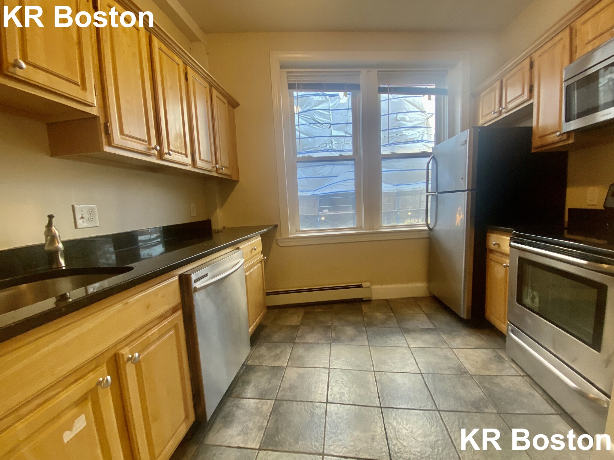 2 bed, 1 bath apartment for rent at 1325 Commonwealth Ave Unit 1, Allston