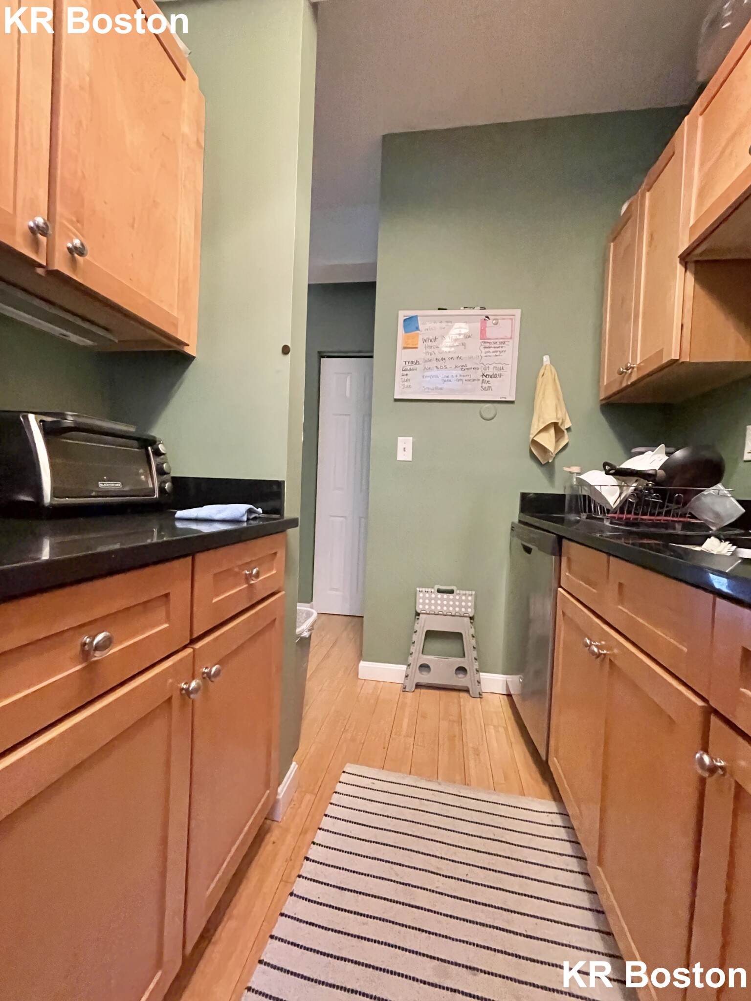 12 Stoneholm St, Fenway