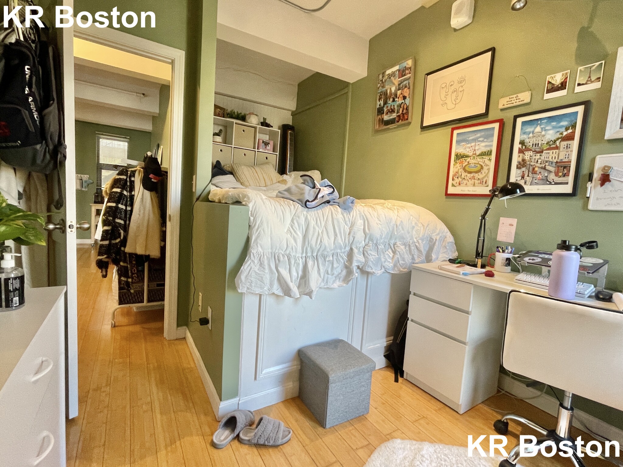 12 Stoneholm St, Fenway