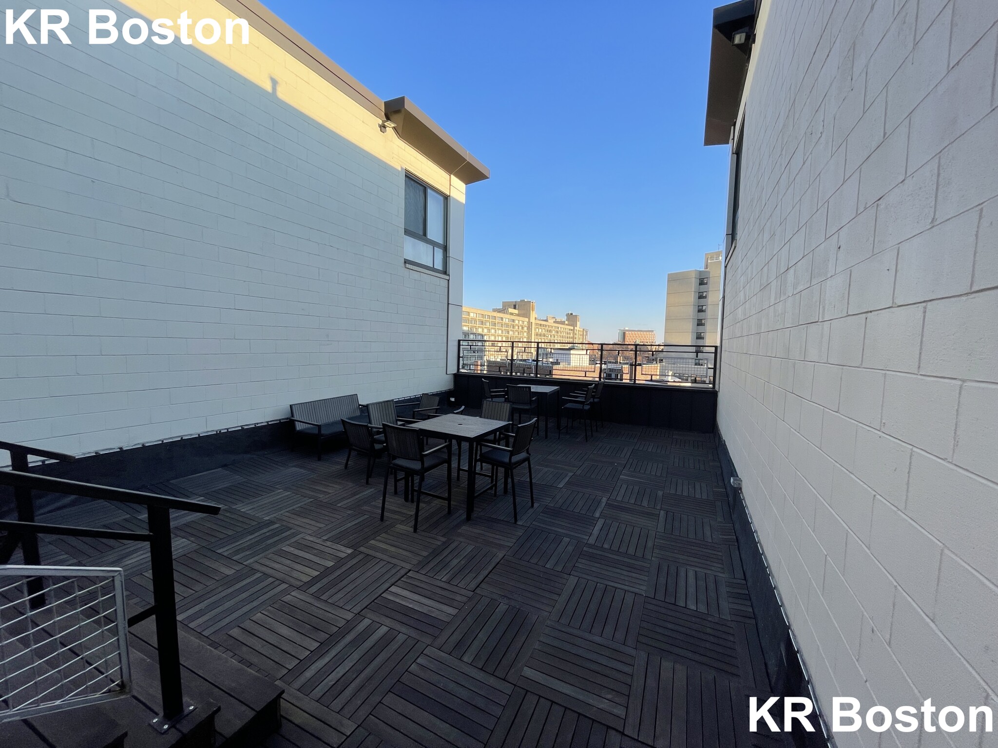 12 Stoneholm St, Fenway