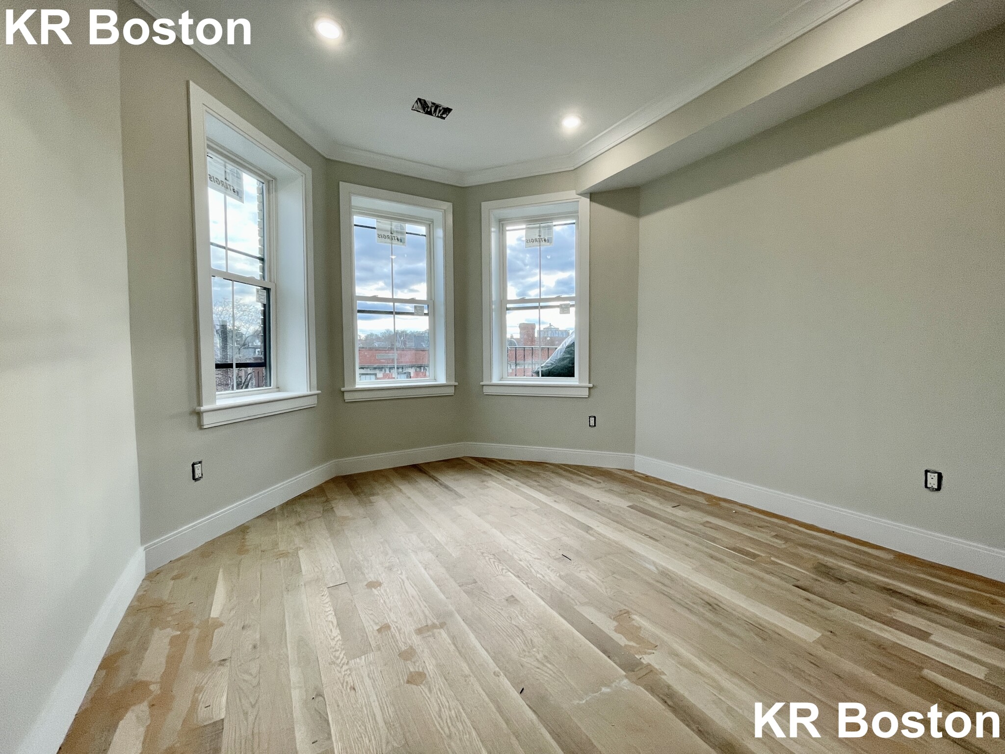 47 Englewood Ave, Brighton