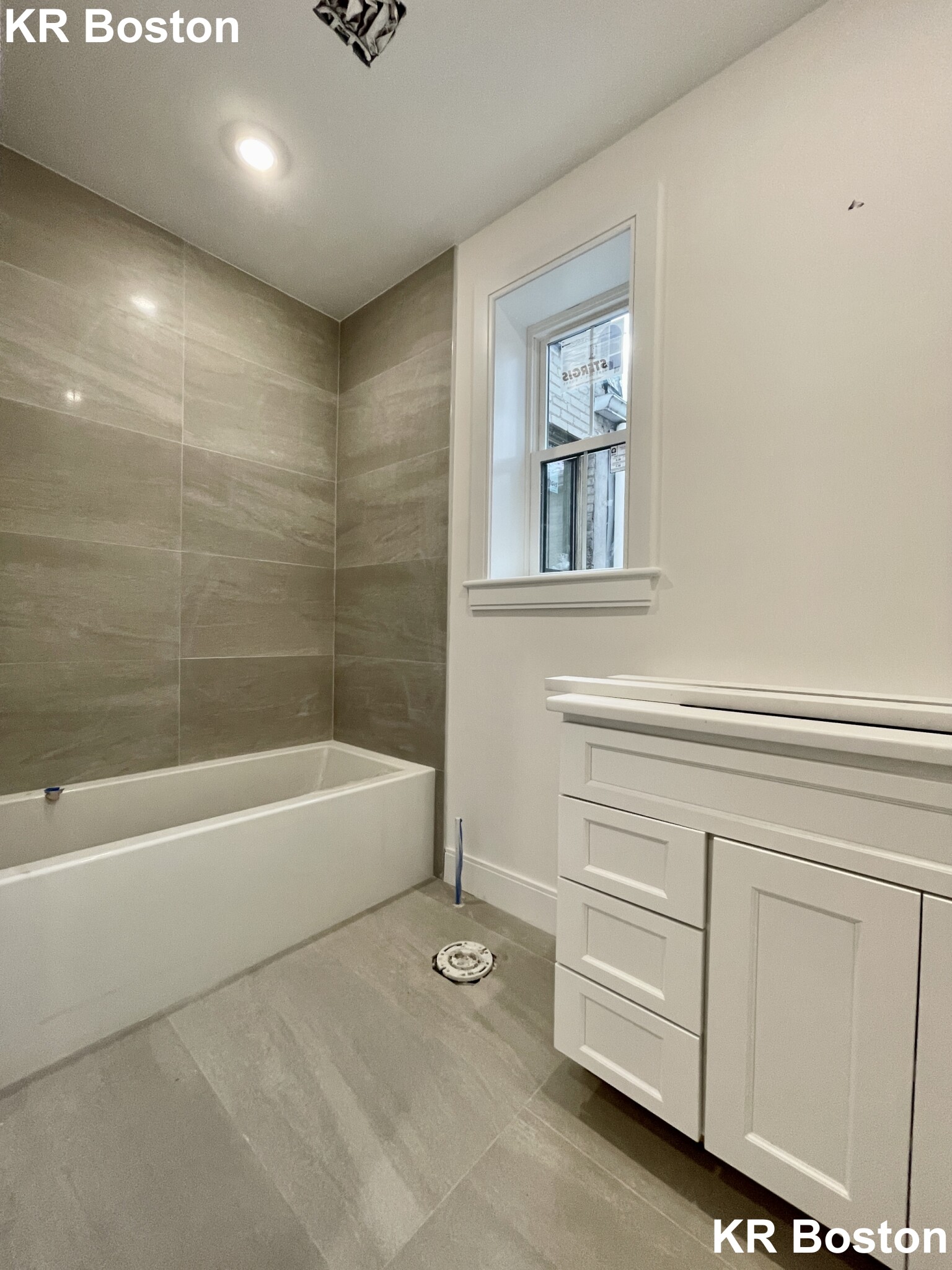 47 Englewood Ave, Brighton