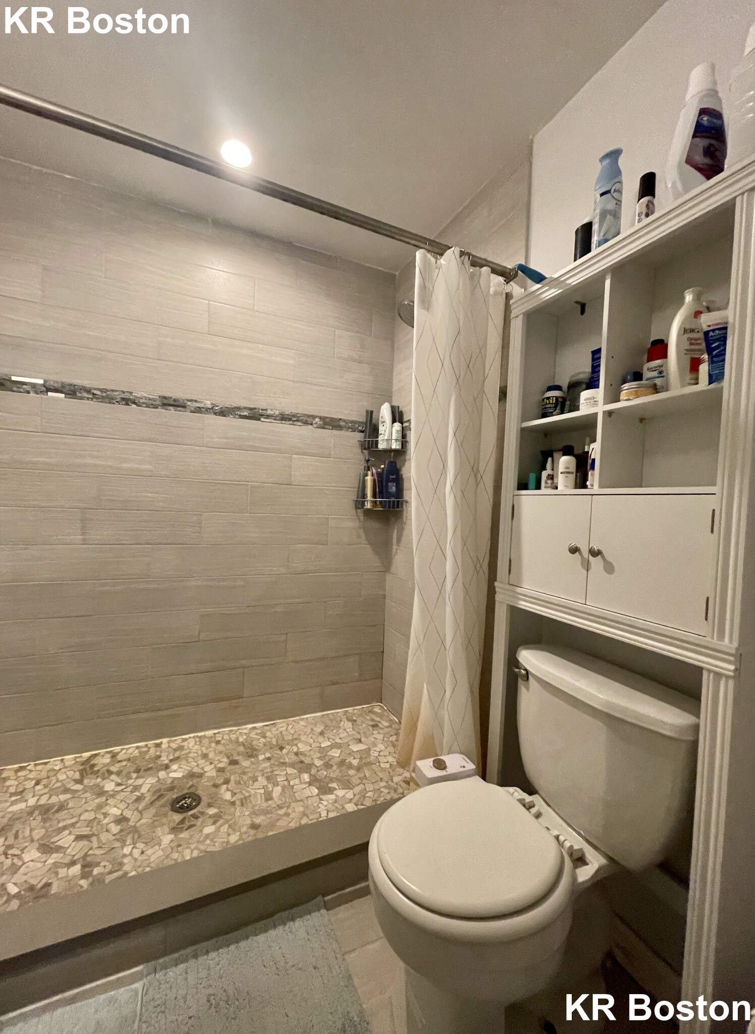 6 bed, 3 bath apartment for rent at 996 Tremont St Unit 1, South End — photo 9 of 18