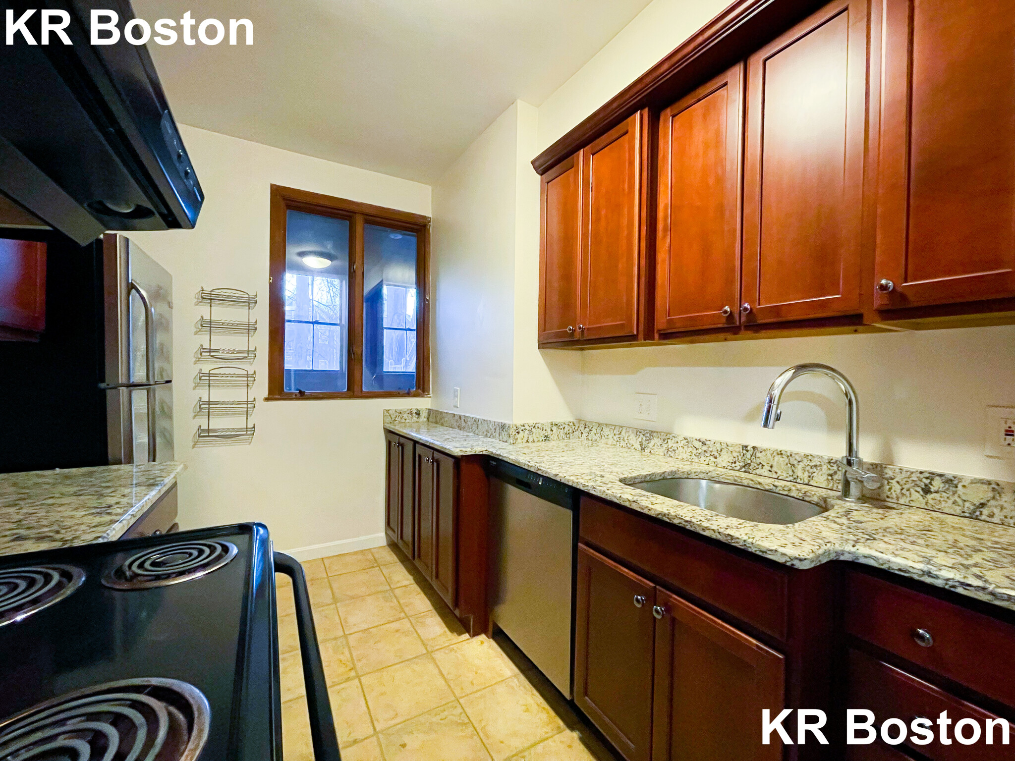 3 bed, 1 bath apartment for rent at 23-25 Gorham St Unit 1, Davis Square