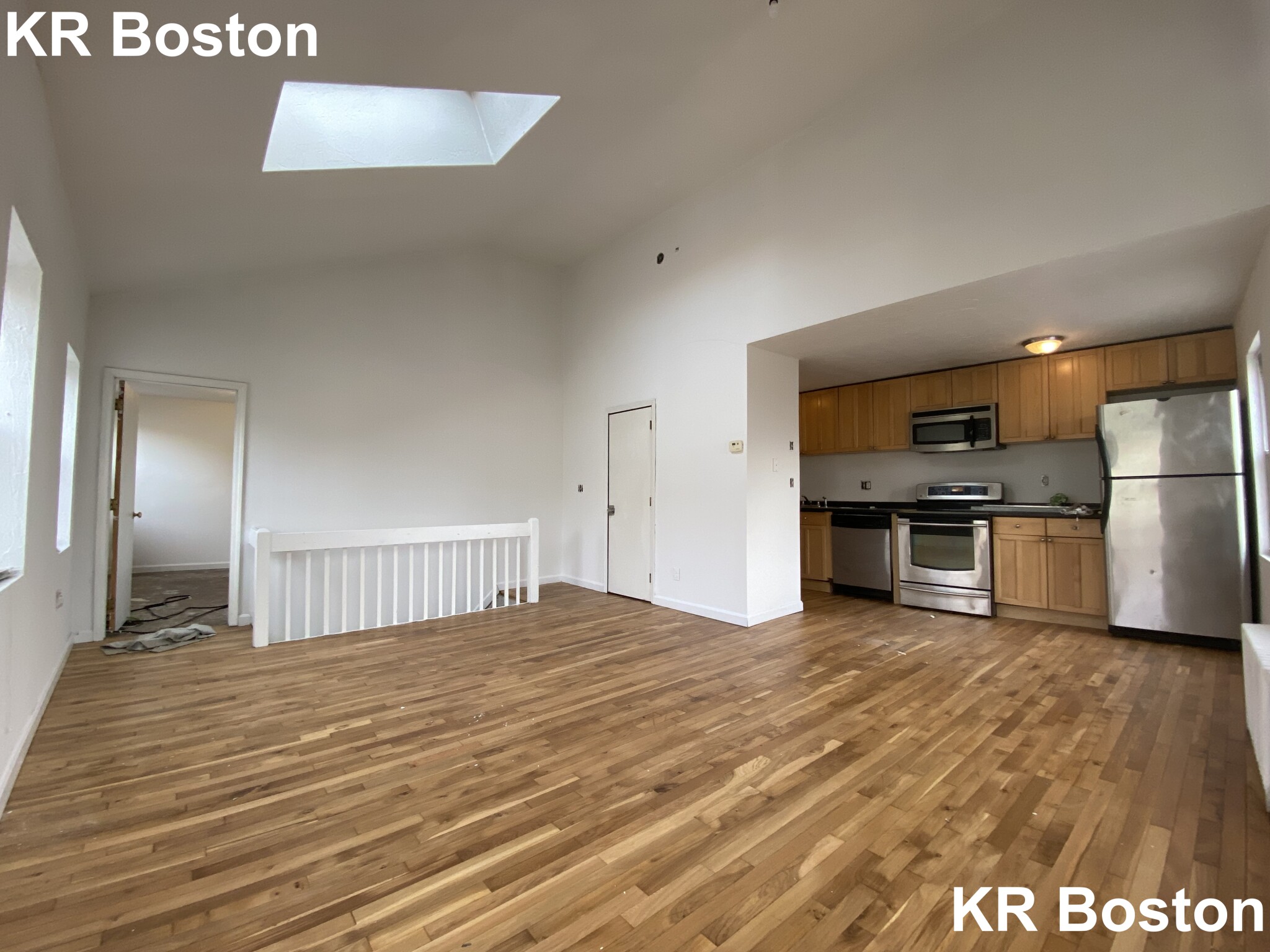 4 bed, 1 bath apartment for rent at 6 Shepard St Unit 11, Brighton — photo 3 of 39