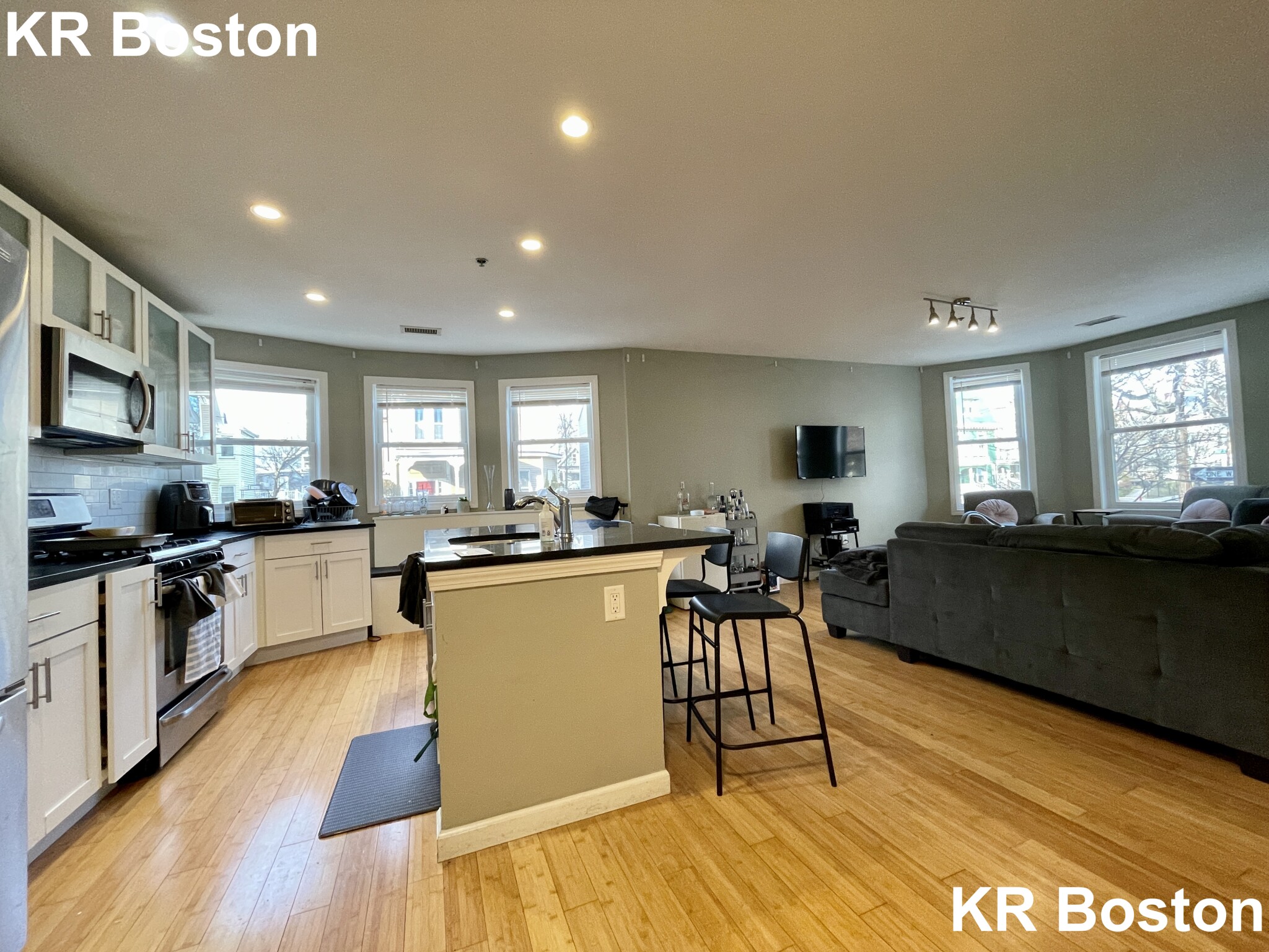 110 Chester St, Allston