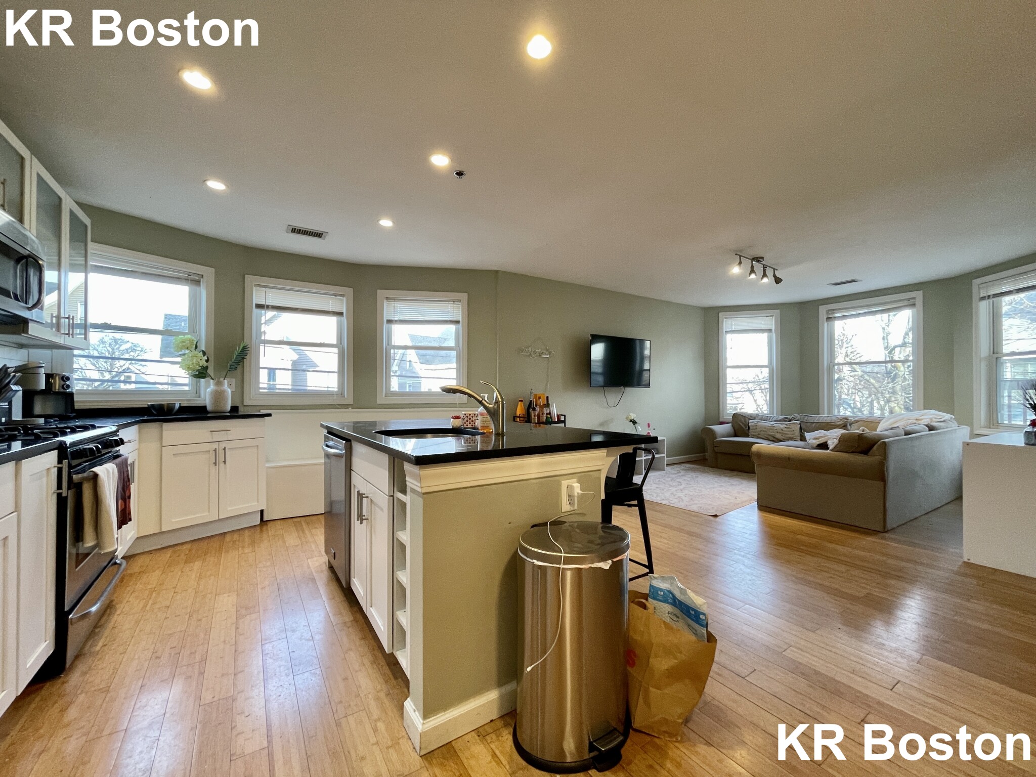 4 bed, 2 bath apartment for rent at 108 Chester St Unit 2, Allston — photo 1 of 13