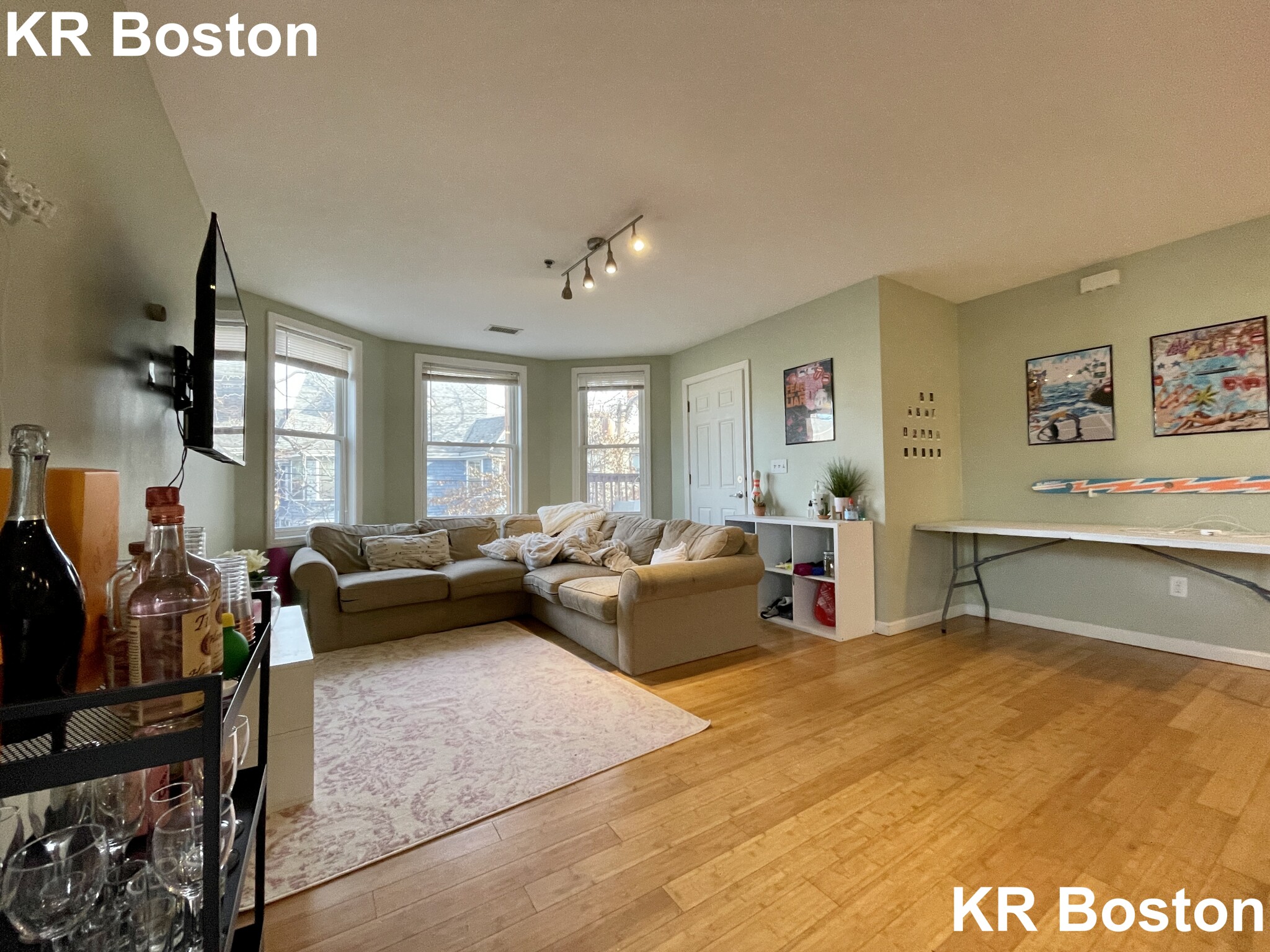 4 bed, 2 bath apartment for rent at 108 Chester St Unit 2, Allston — photo 3 of 13