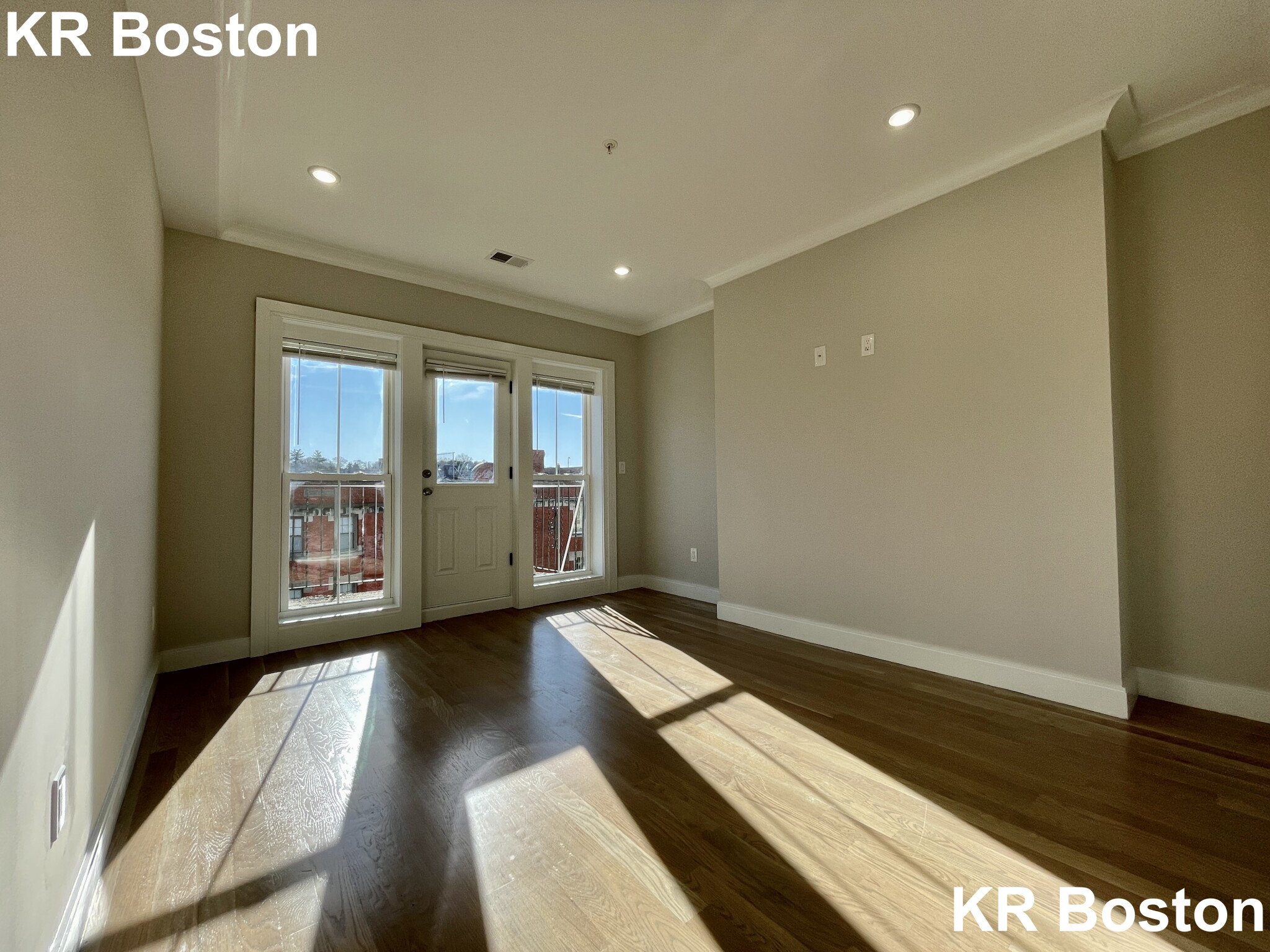 47 Englewood Ave, Brighton