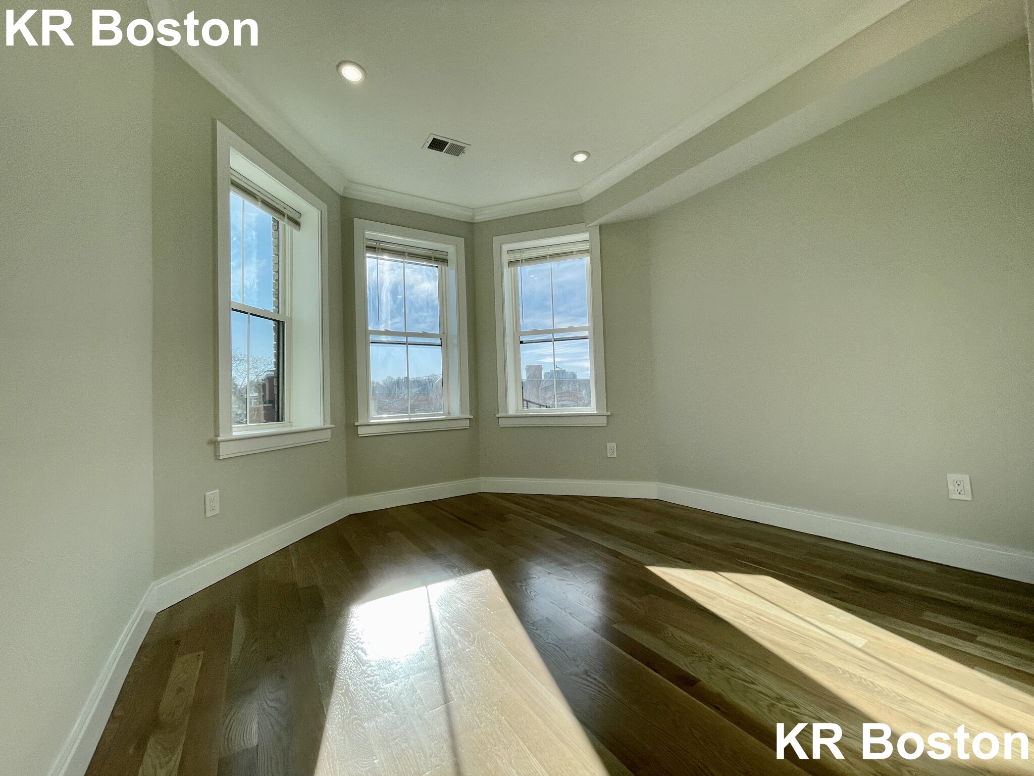 47 Englewood Ave, Brighton