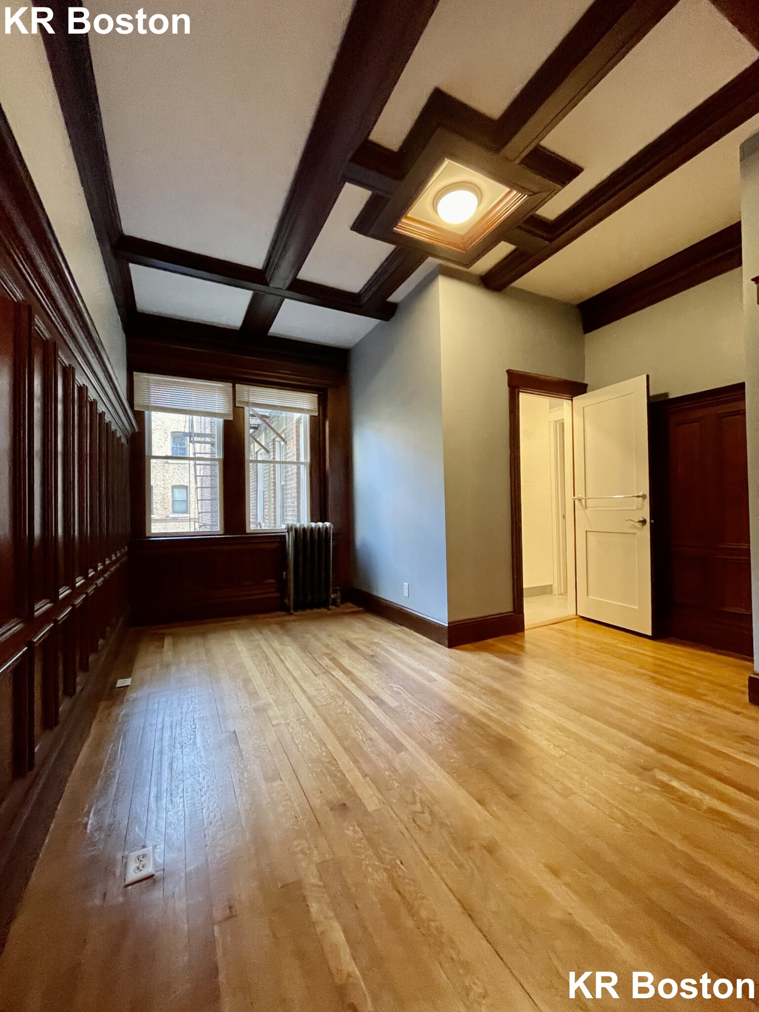 4 bed, 2 bath apartment for rent at 74 Fenway Unit 14, Fenway — photo 2 of 9
