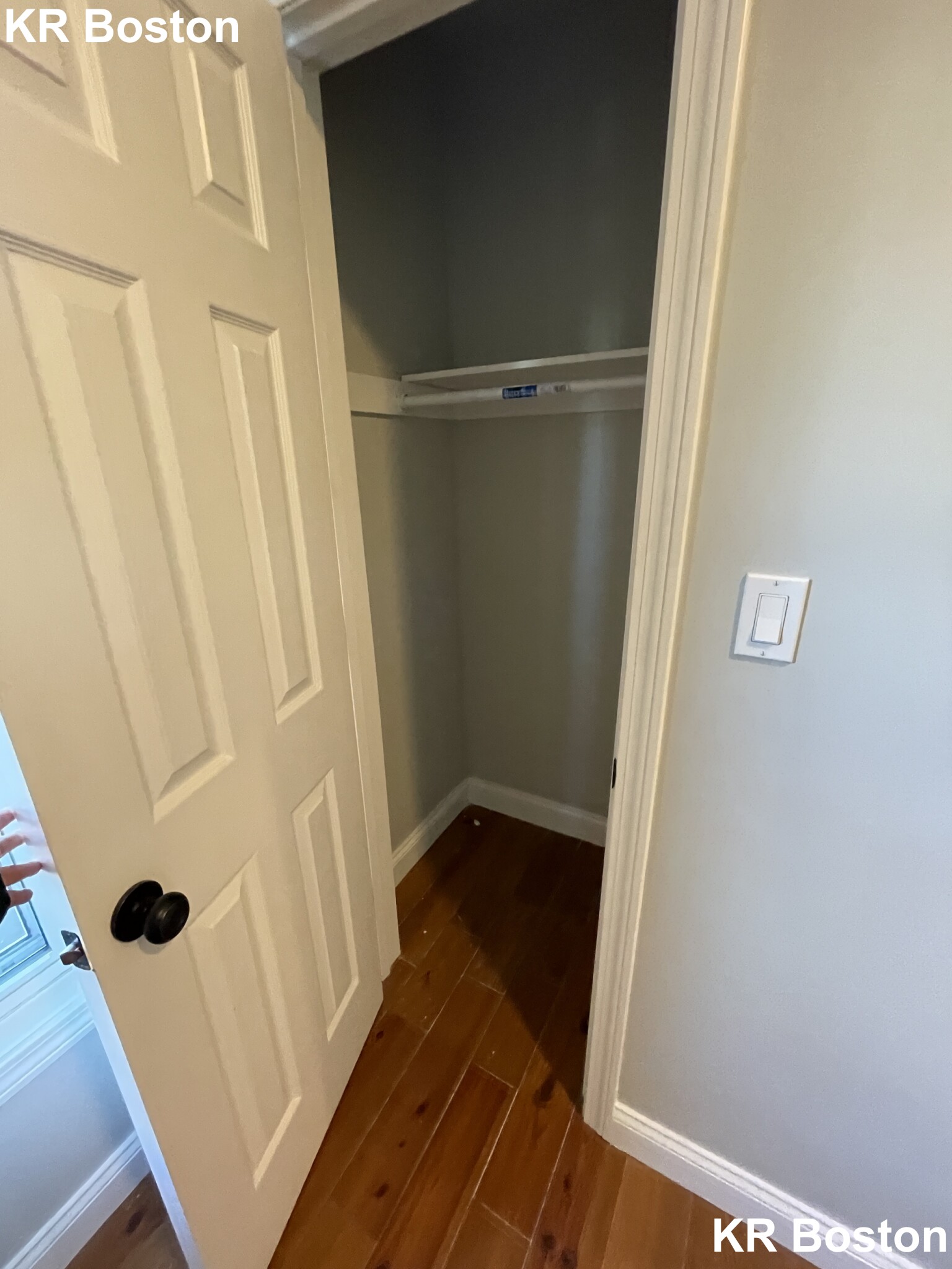 3 bed, 2 bath apartment for rent at 26-32 Arcadia Unit 2L, Dorchester — photo 13 of 40