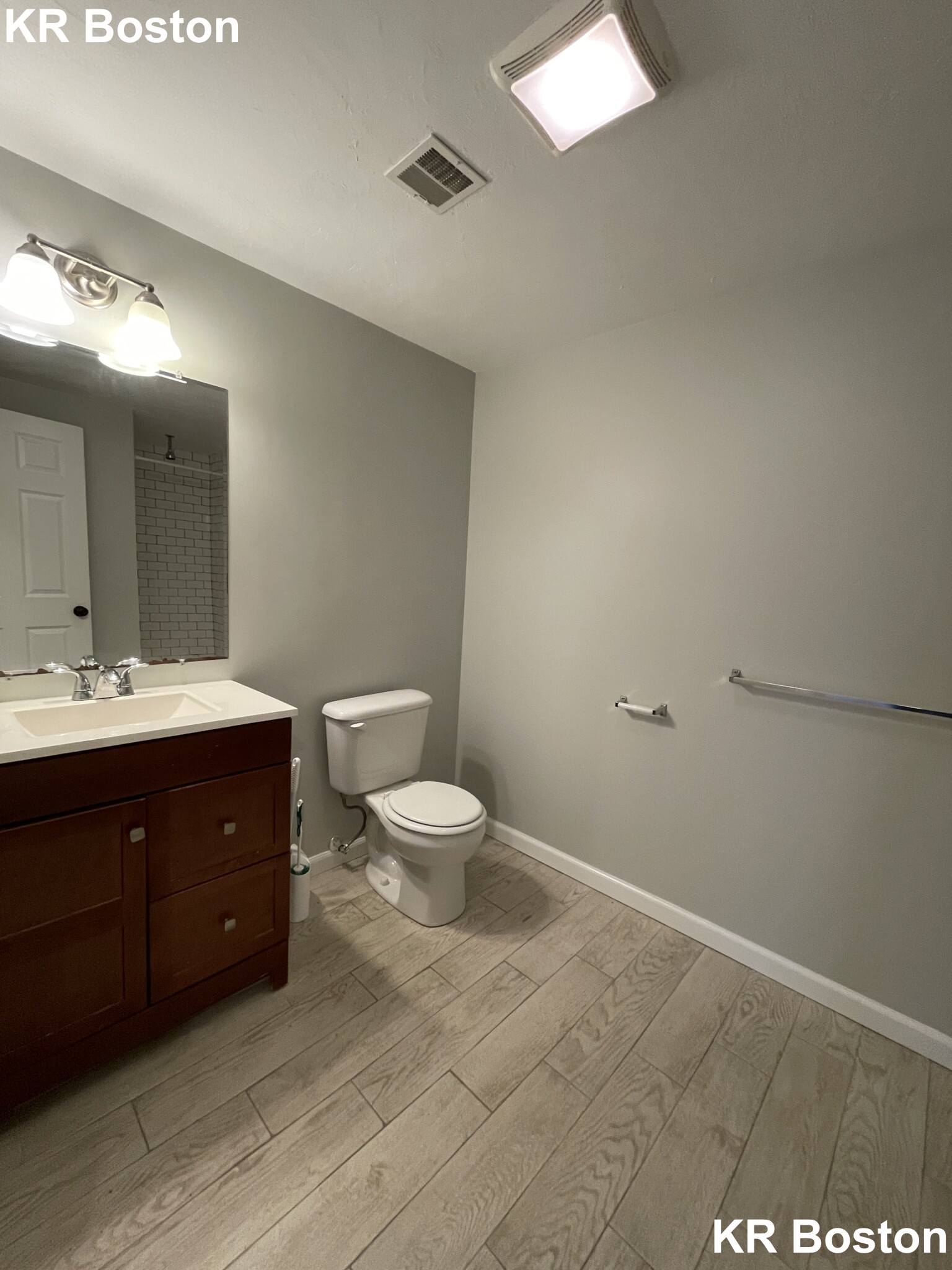 3 bed, 2 bath apartment for rent at 26-32 Arcadia Unit 2L, Dorchester — photo 9 of 40
