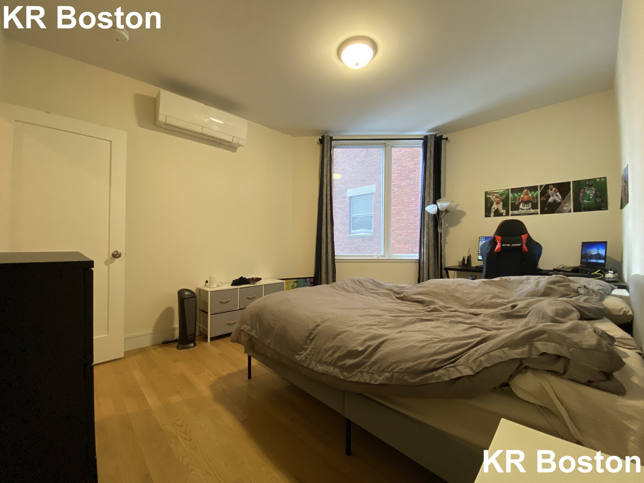 877 Beacon St, Fenway