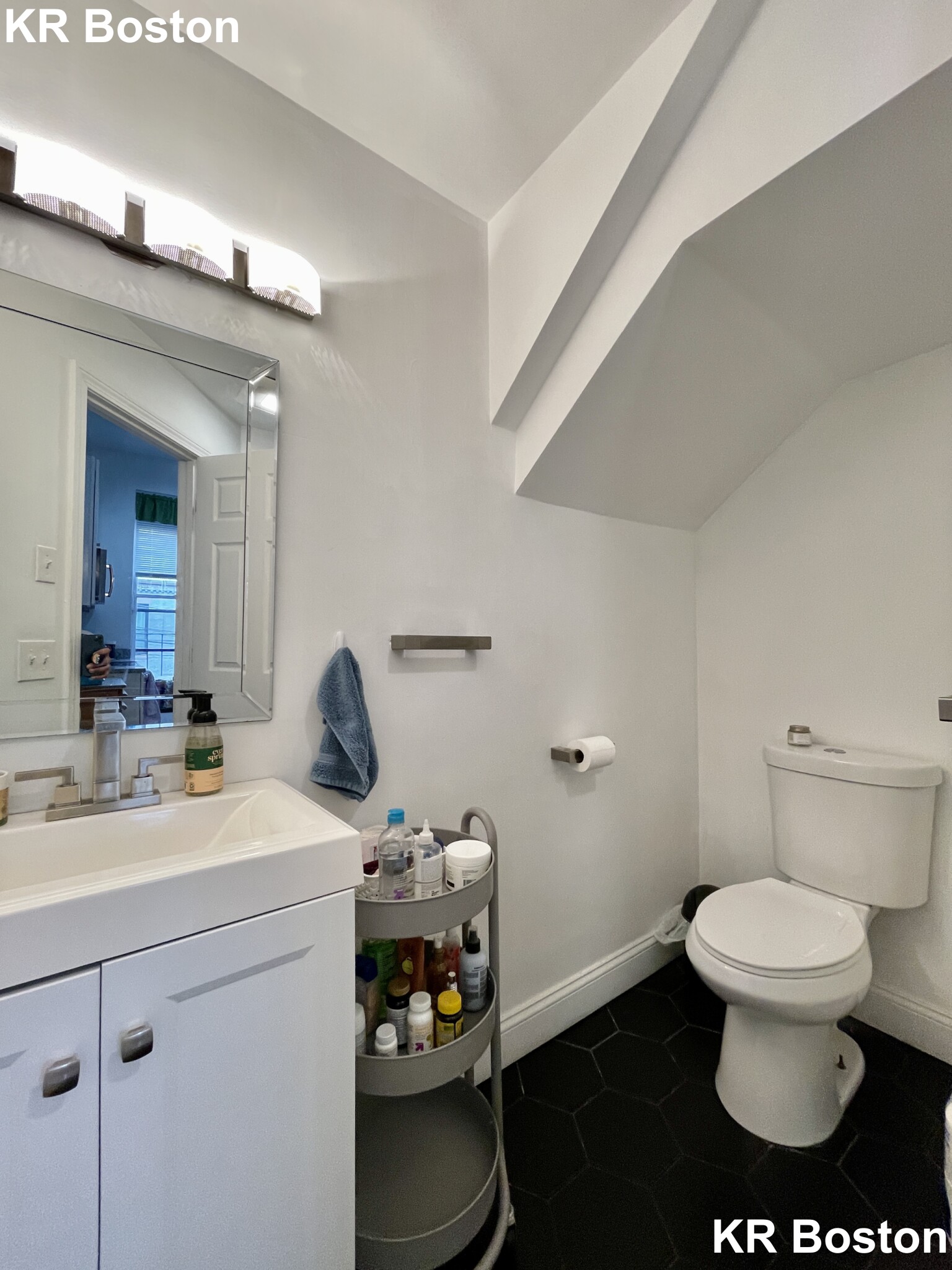 4 bed, 2 bath apartment for rent at 482 Massachusetts Ave Unit 2, South End — photo 11 of 17
