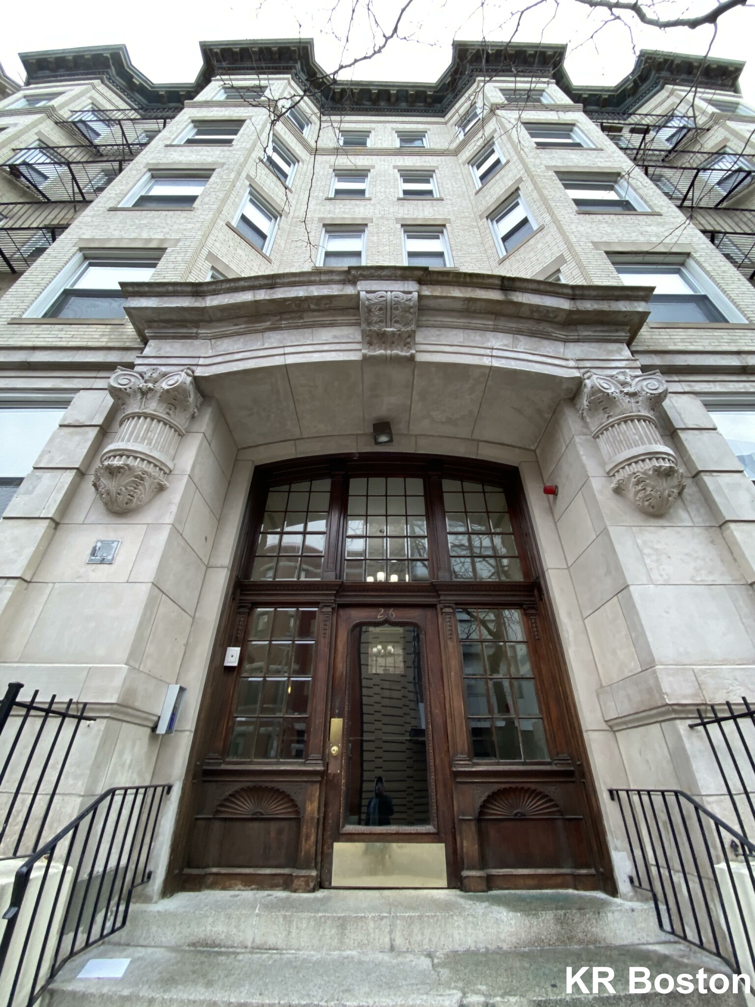 26 Hemenway St, Fenway