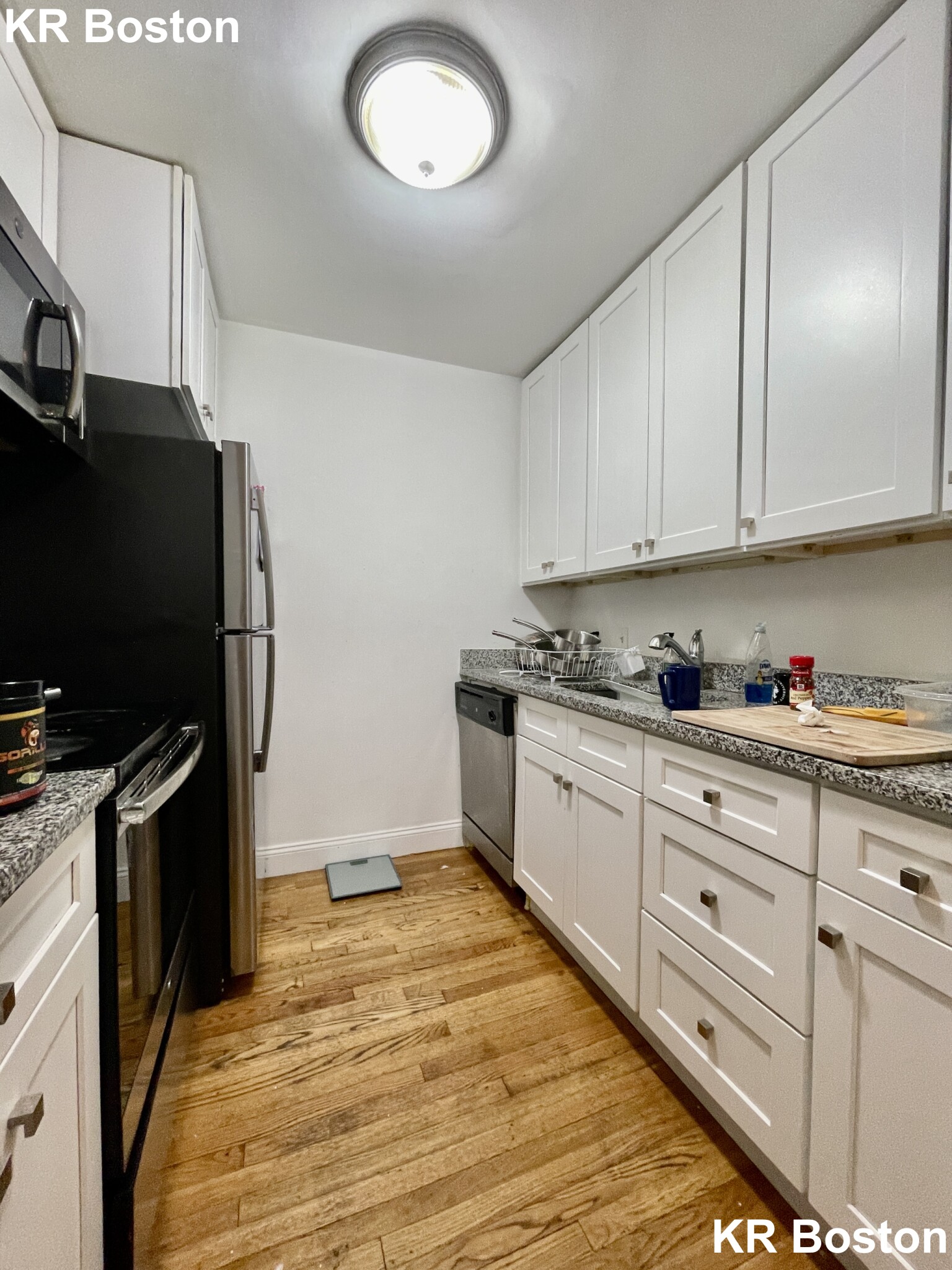 4 bed, 1 bath apartment for rent at 2118 Columbus Ave Unit 2, South End — photo 1 of 22