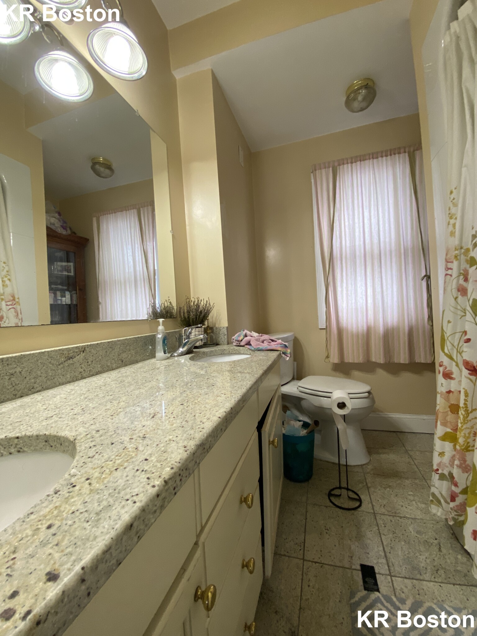 17 Holman St, Allston