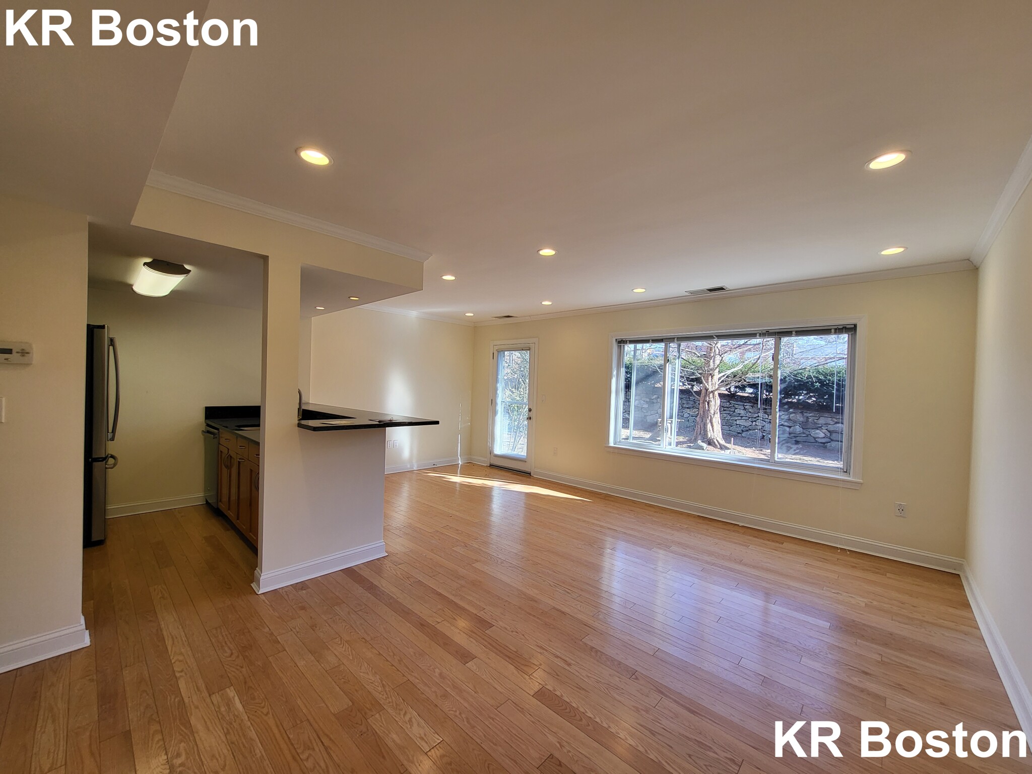 2 bed, 1.5 bath apartment for rent at 575 Vfw Pkwy Unit -, West Roxbury — photo 7 of 31