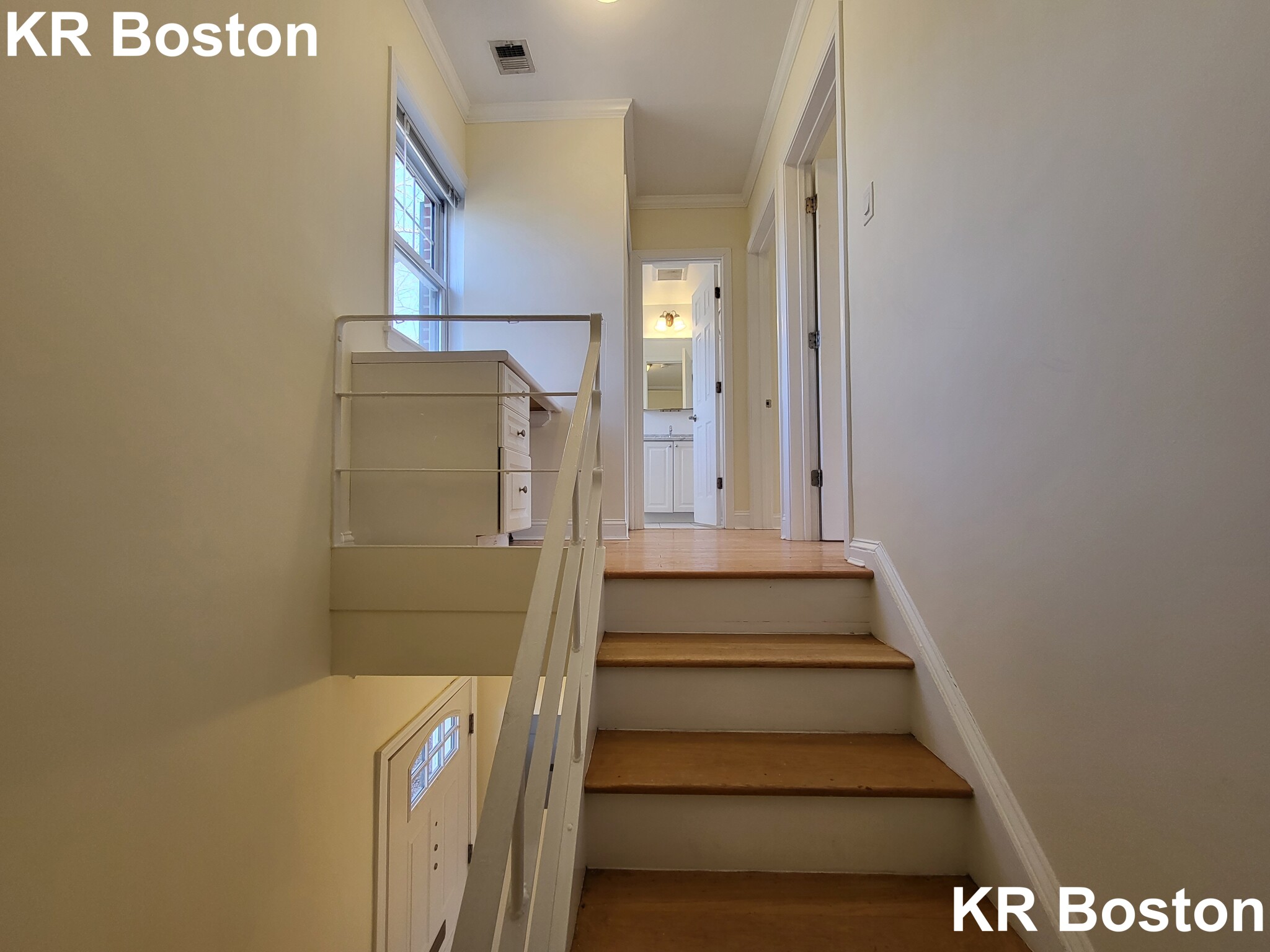 2 bed, 1.5 bath apartment for rent at 575 Vfw Pkwy Unit -, West Roxbury — photo 10 of 31