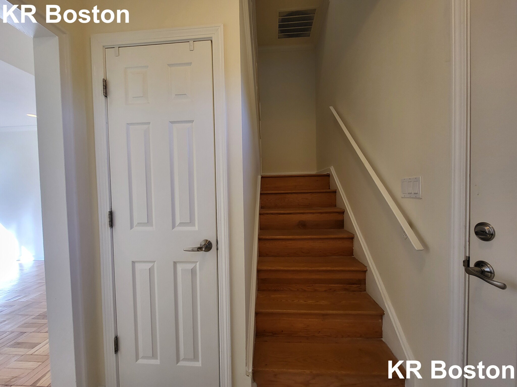 2 bed, 1.5 bath apartment for rent at 218 Sherman Rd Unit 1, West Roxbury — photo 7 of 23